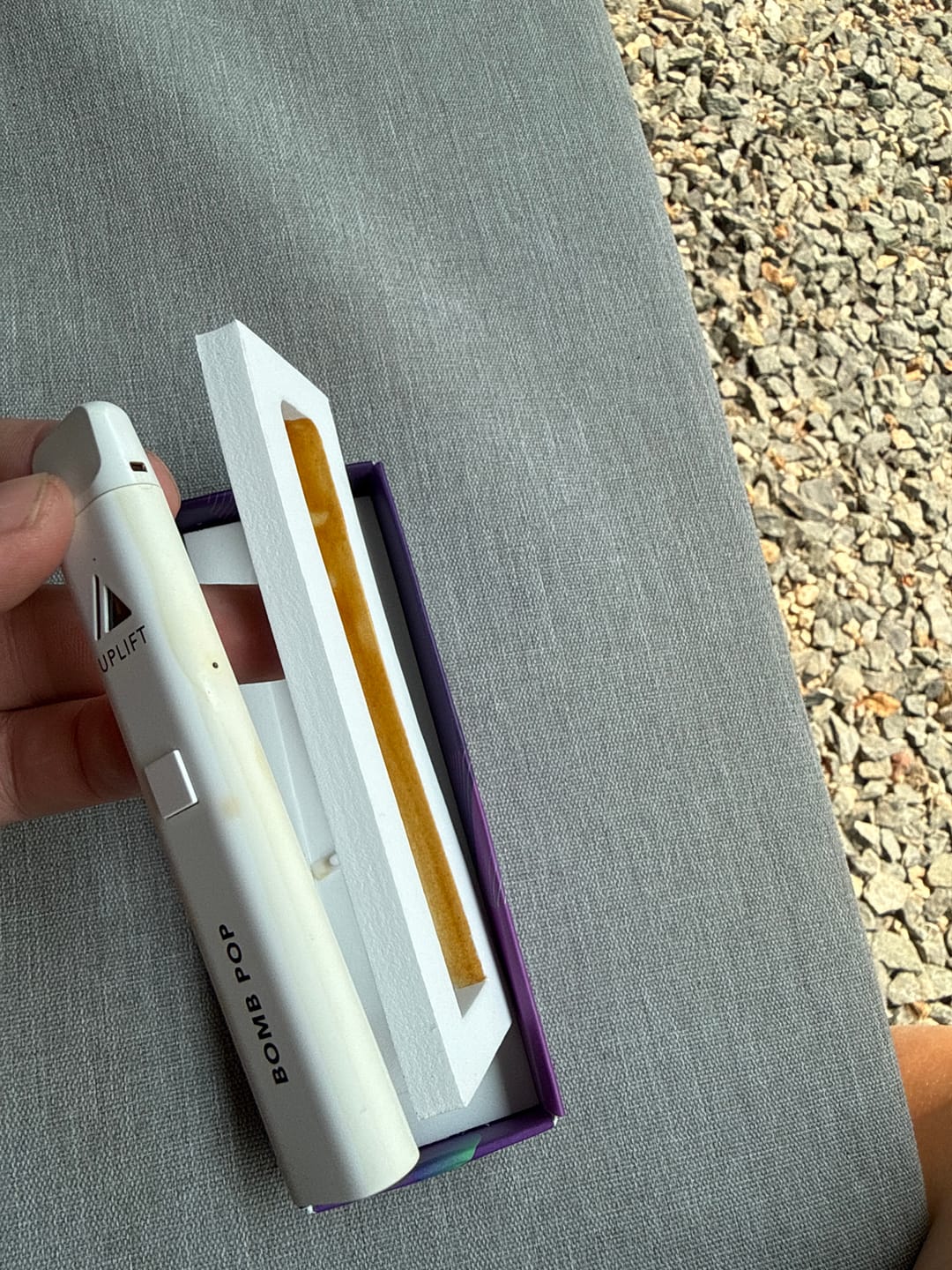 Customer photo review of 2g CBD Disposable