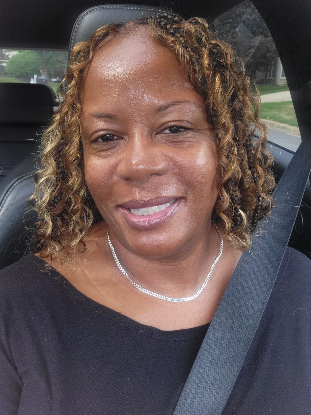 Customer photo review of Double Drawn Burmese #4/#27/#30 Mix Color Blend Deep Wave Human Hair Bulk