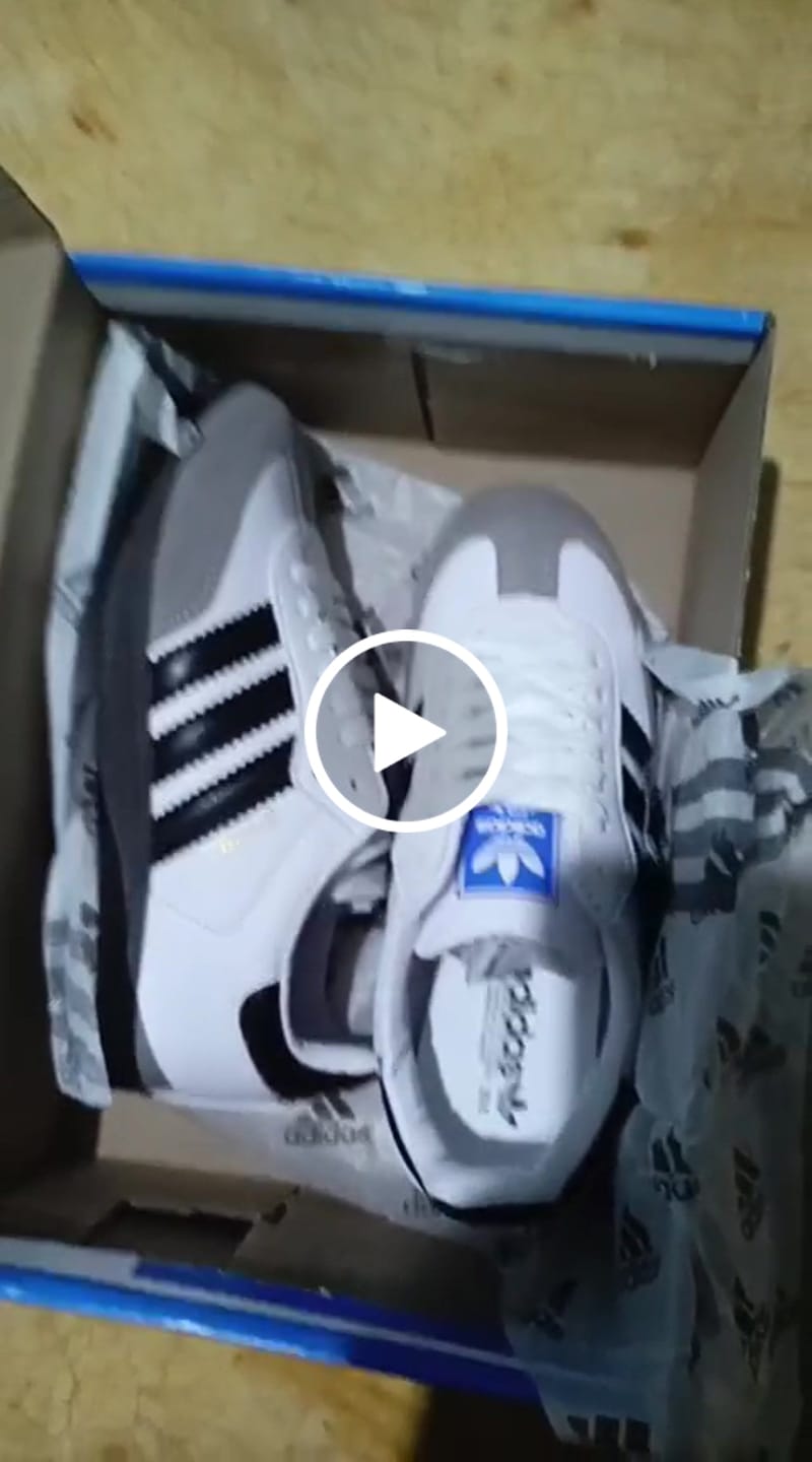 Customer video review of Tenis Smb Blanco Negro Gris