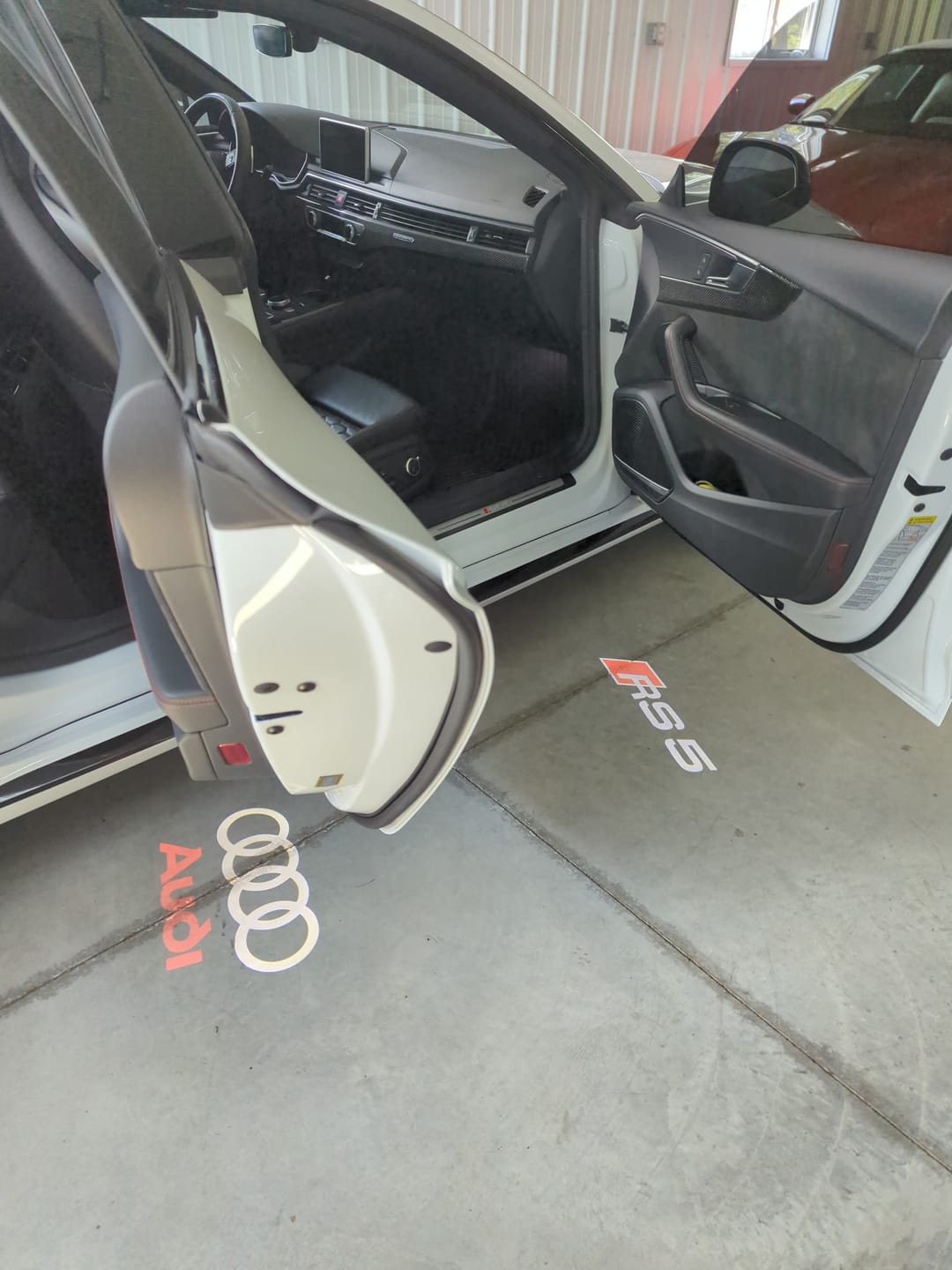 Customer photo review of AUDI DOOR LIGHTS