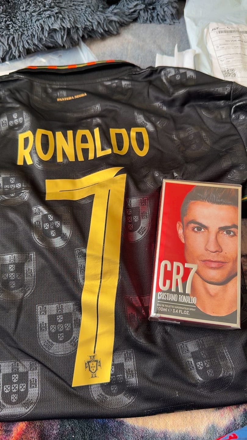Customer photo review of Portugal Visita Mundial - 2026 Pantera Negra