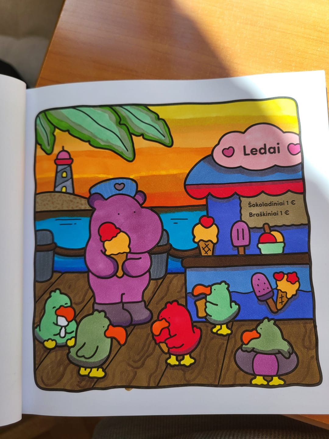Customer photo review of Ohuhu Honolulu 48 Colors Dual Tips Alcohol Art Markers (New Color Codes)