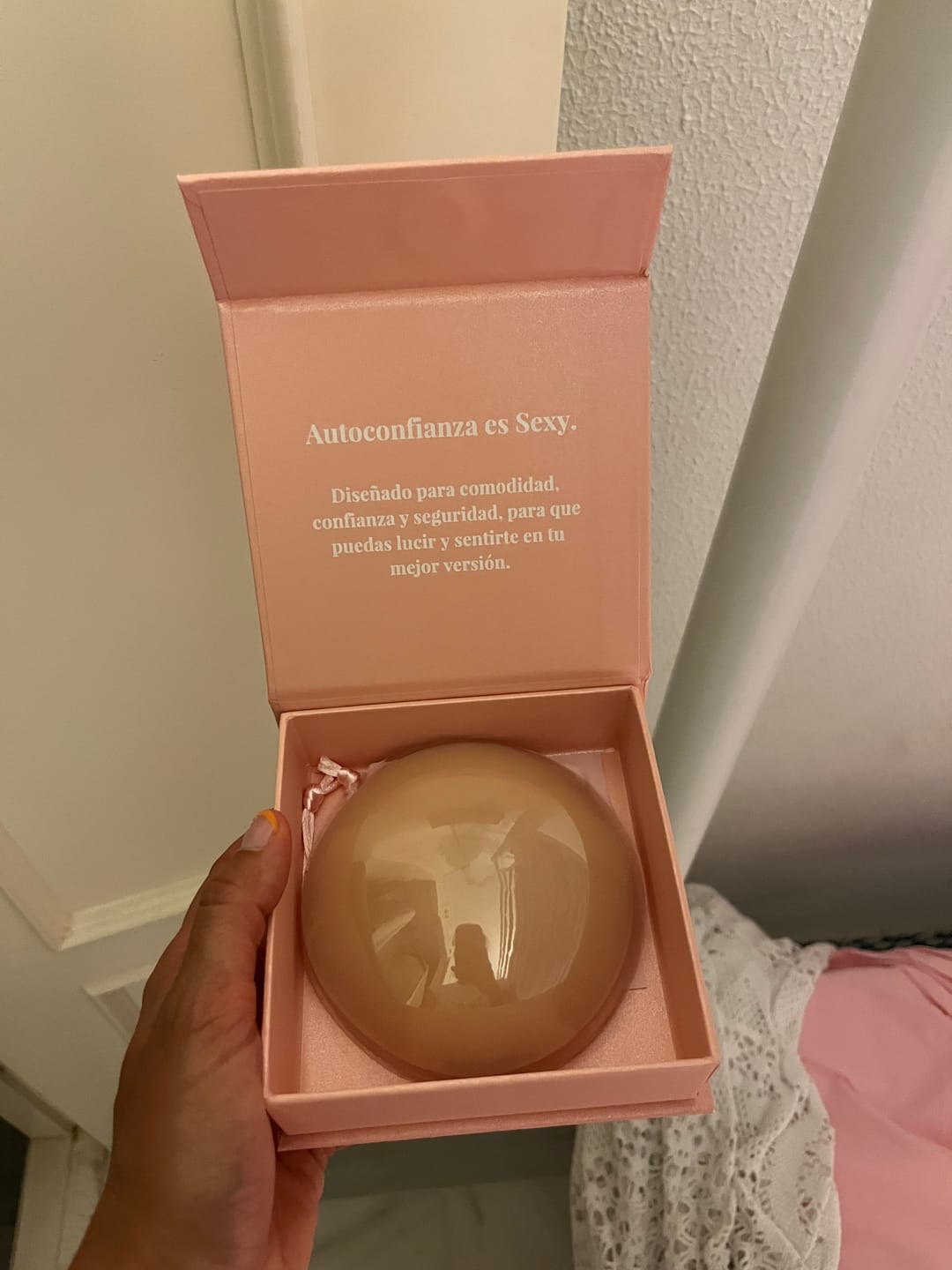 Customer photo review of Pezoneras Círculos sin Adhesivo