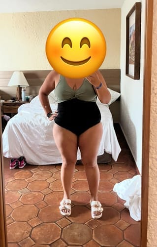 Customer photo review of Emoswim - Women Tummy Control One Piece Swimsuit - Push Up Bathing Suit Full Coverage Slimming Swimwear