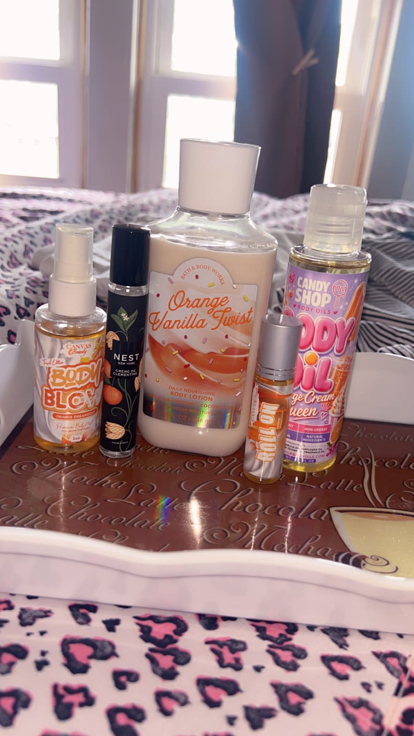 Customer photo review of Orange Cream Queen Body Oil