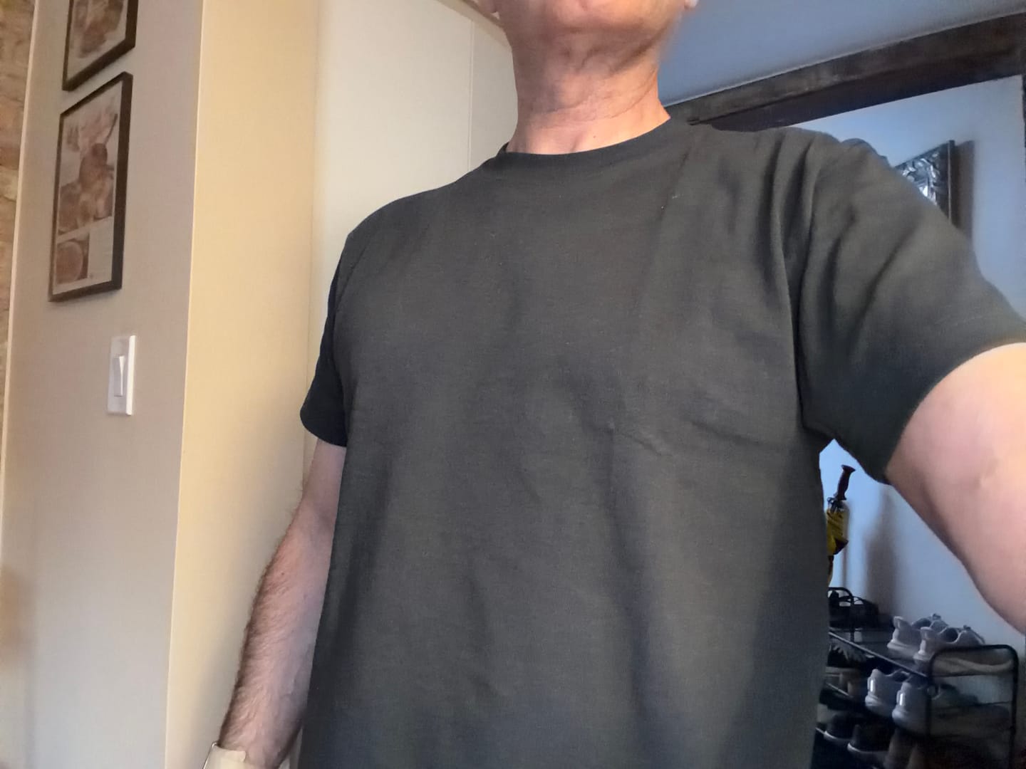 Customer photo review of 9 oz Cotton Tubular T-Shirt - Vintage Black