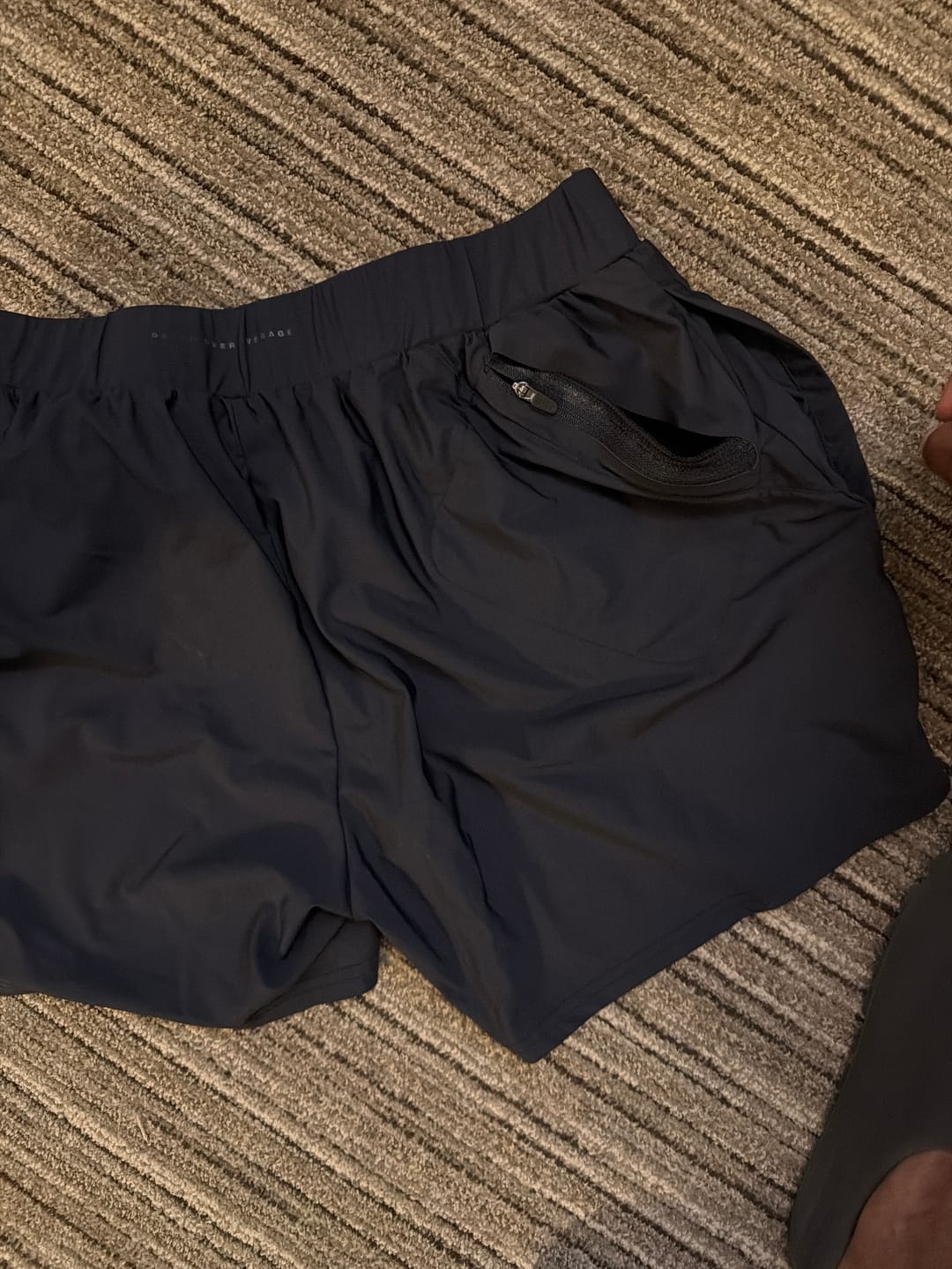 Customer photo review of Essential Shorts 5" Inseam