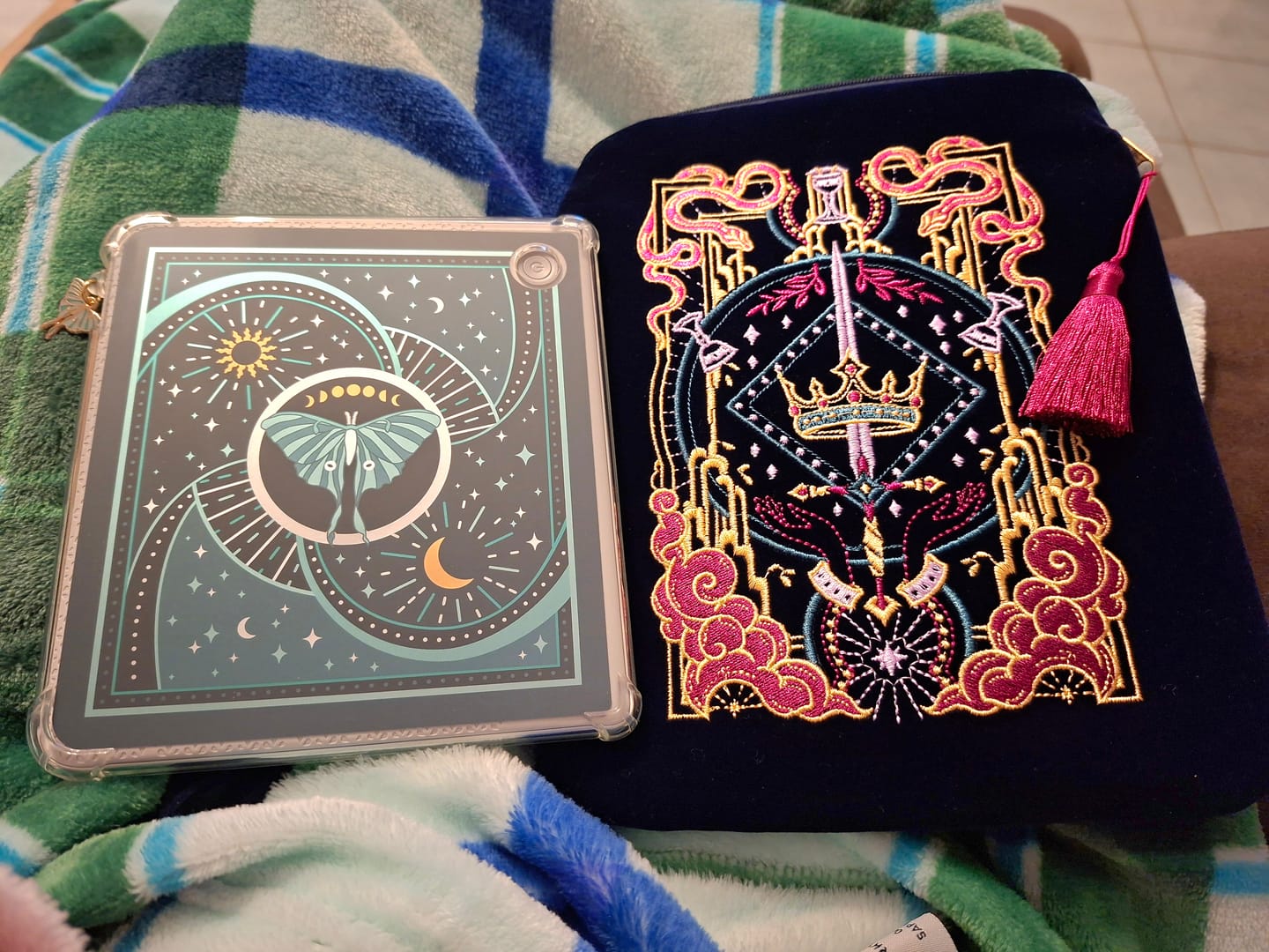Customer photo review of Luna Moth eReader Sticker Insert
