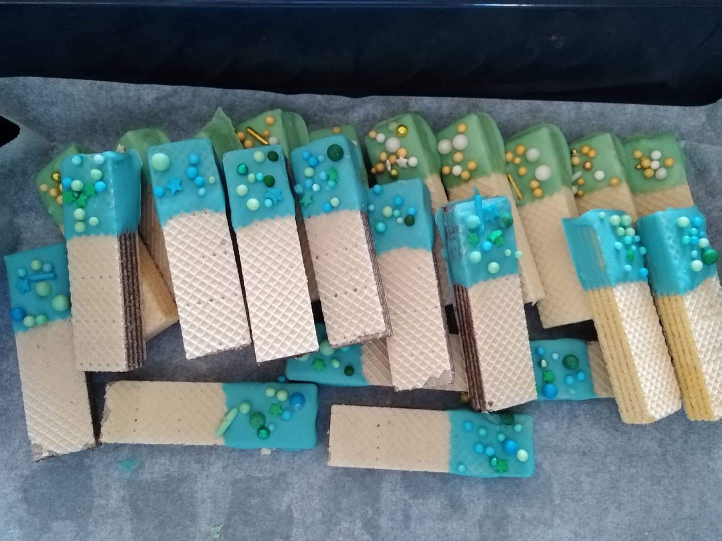 Customer photo review of Χρώμα Πάστας Sky blue oil based Colour Mill 20 ml.