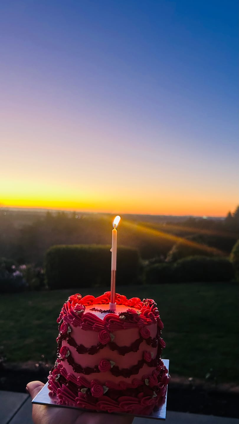 Customer photo review of rosie mini cake