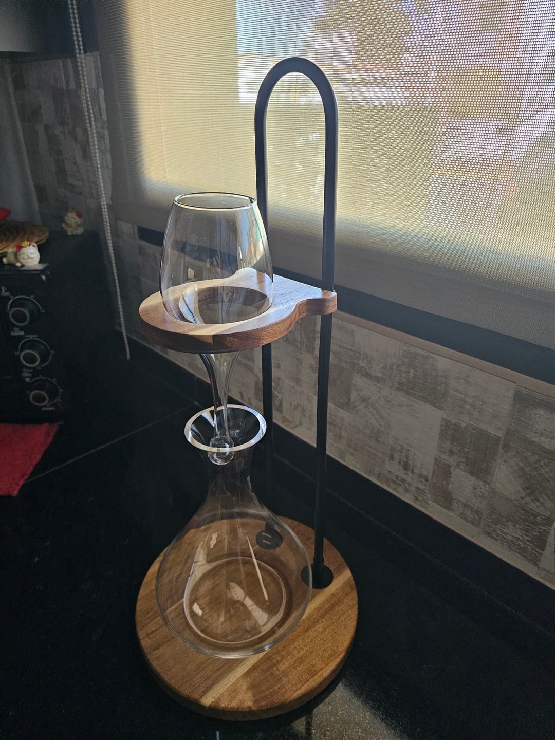 Customer photo review of Decantador & Aireador  De Vino Sakura Cascade Edition 1.5 L