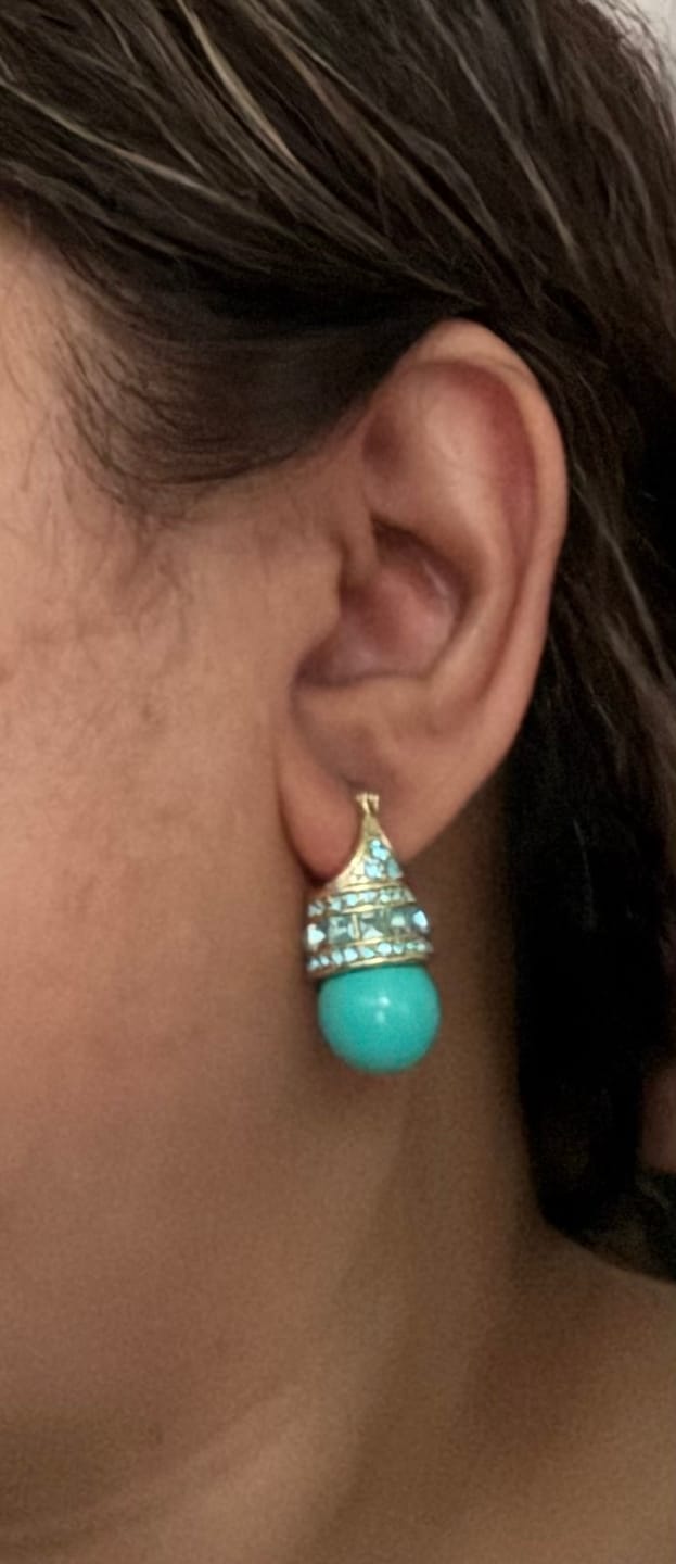 Customer photo review of HEIDI DAUS®"Infinite Magic" Art Deco Clutch Earrings