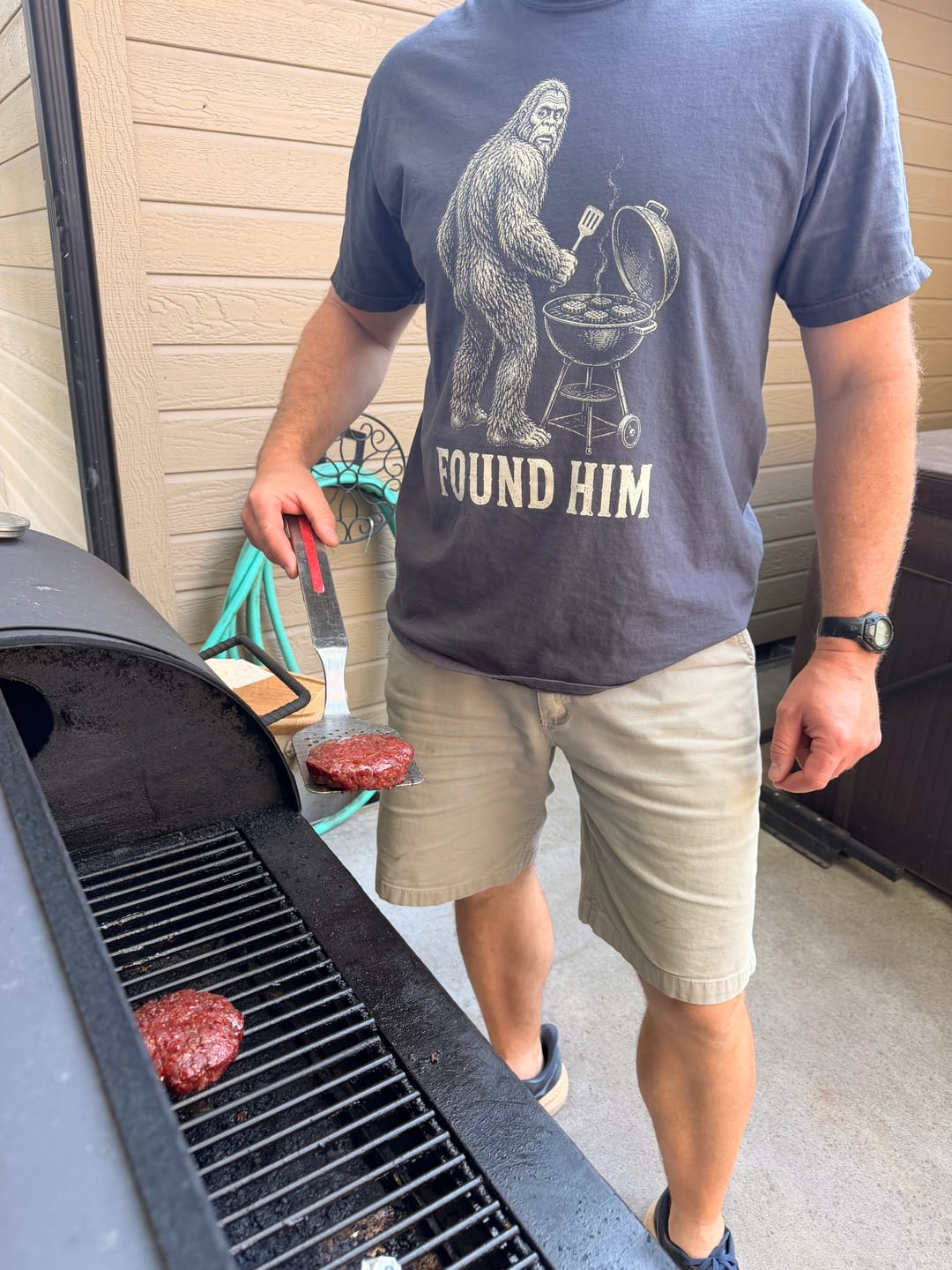 Customer photo review of Bigfoot Grilling Comfort Colors T-Shirt