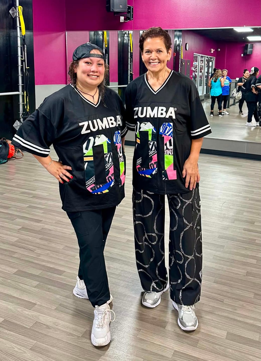 Customer photo review of Dale-Z Oversized Sports Jersey