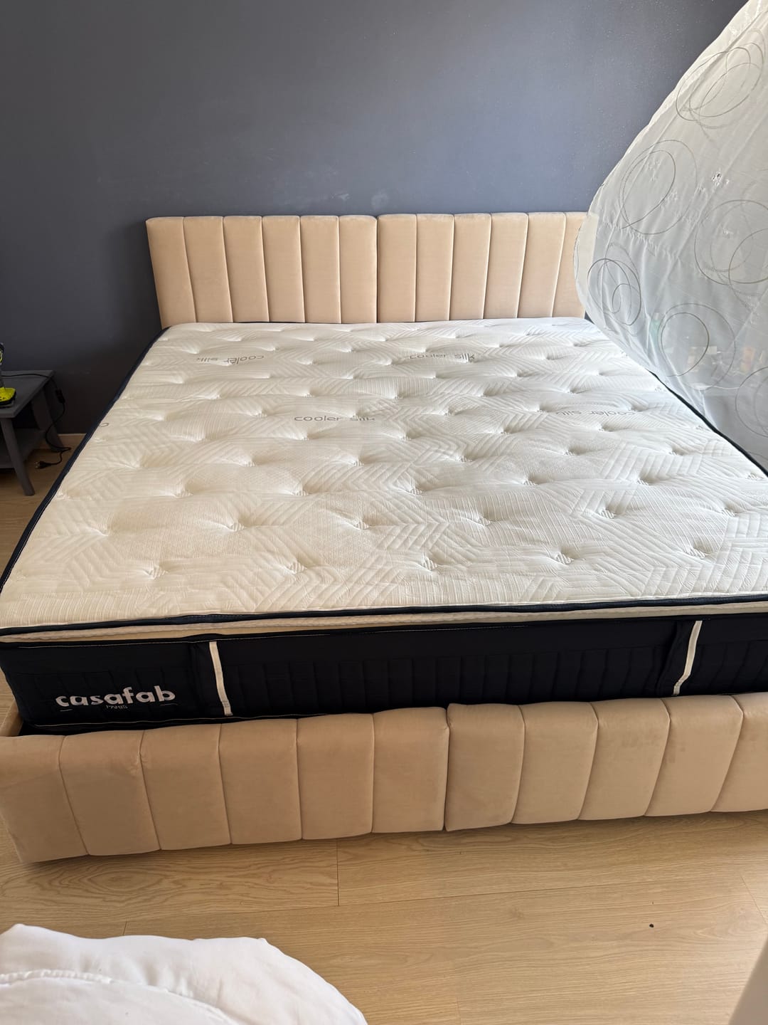 Customer photo review of Matelas avec sur-matelas intégré épaisseur 33CM - EVEREST