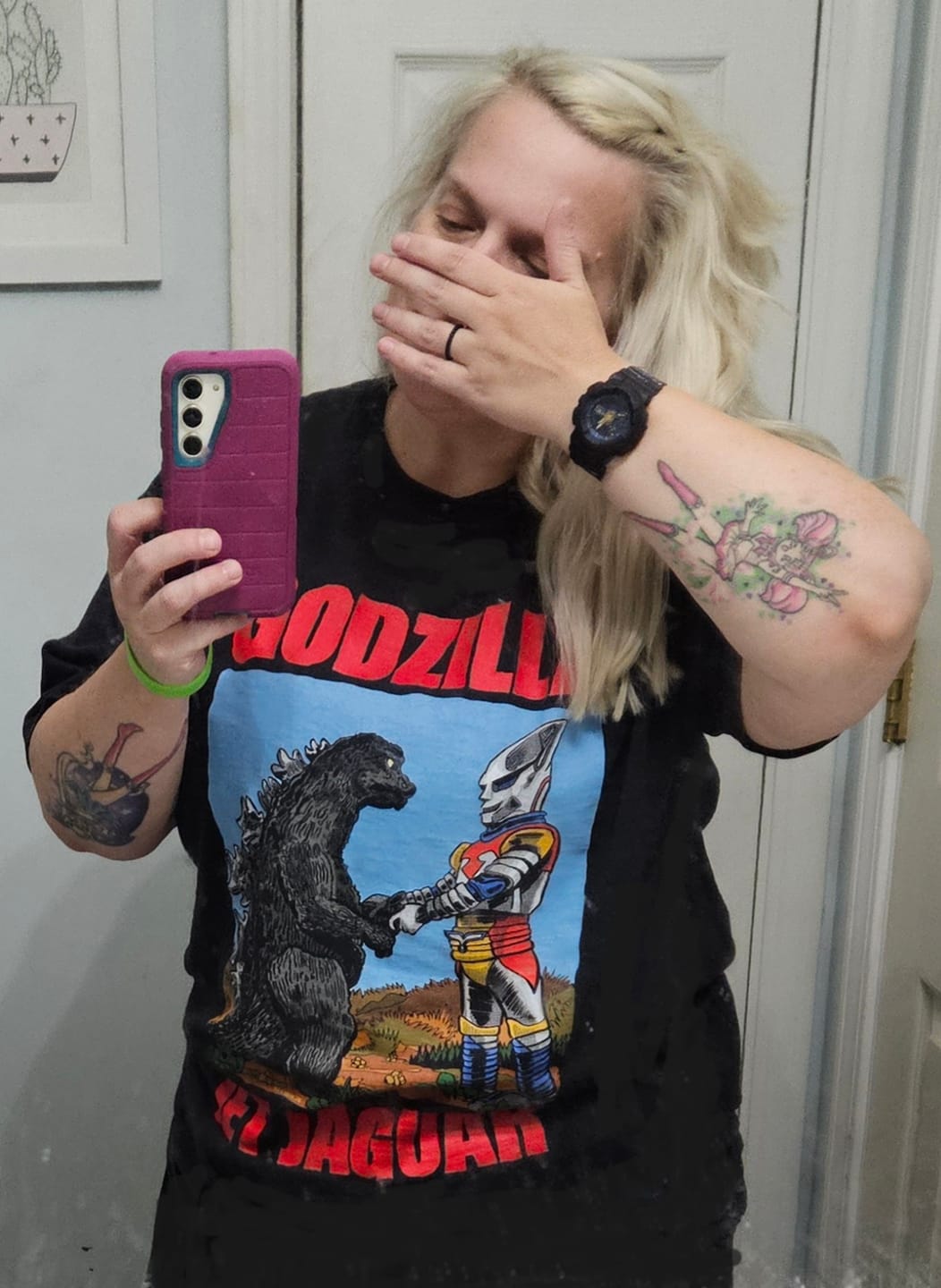 Customer photo review of GODZILLA & JET JAGUAR: VICTORY HANDSHAKE - T-SHIRT