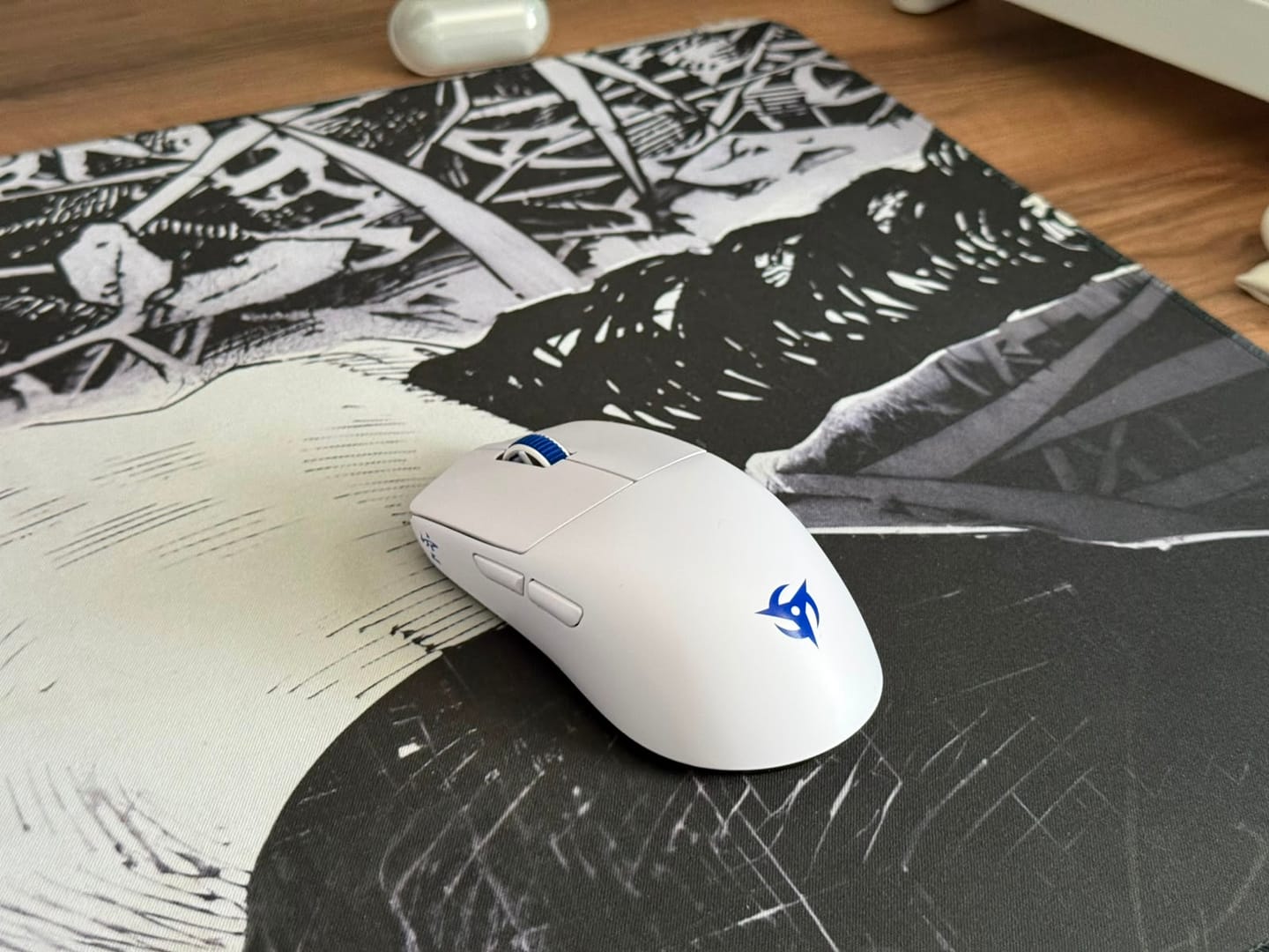 Customer photo review of Ninjutso Sora V3 Wireless Mouse