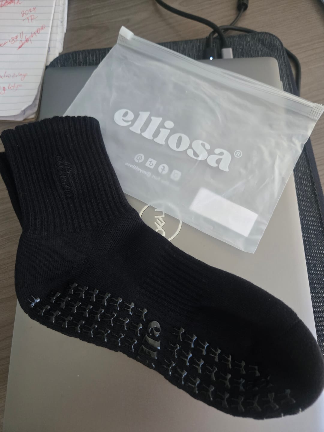 Customer photo review of Grip Stripes - Grey