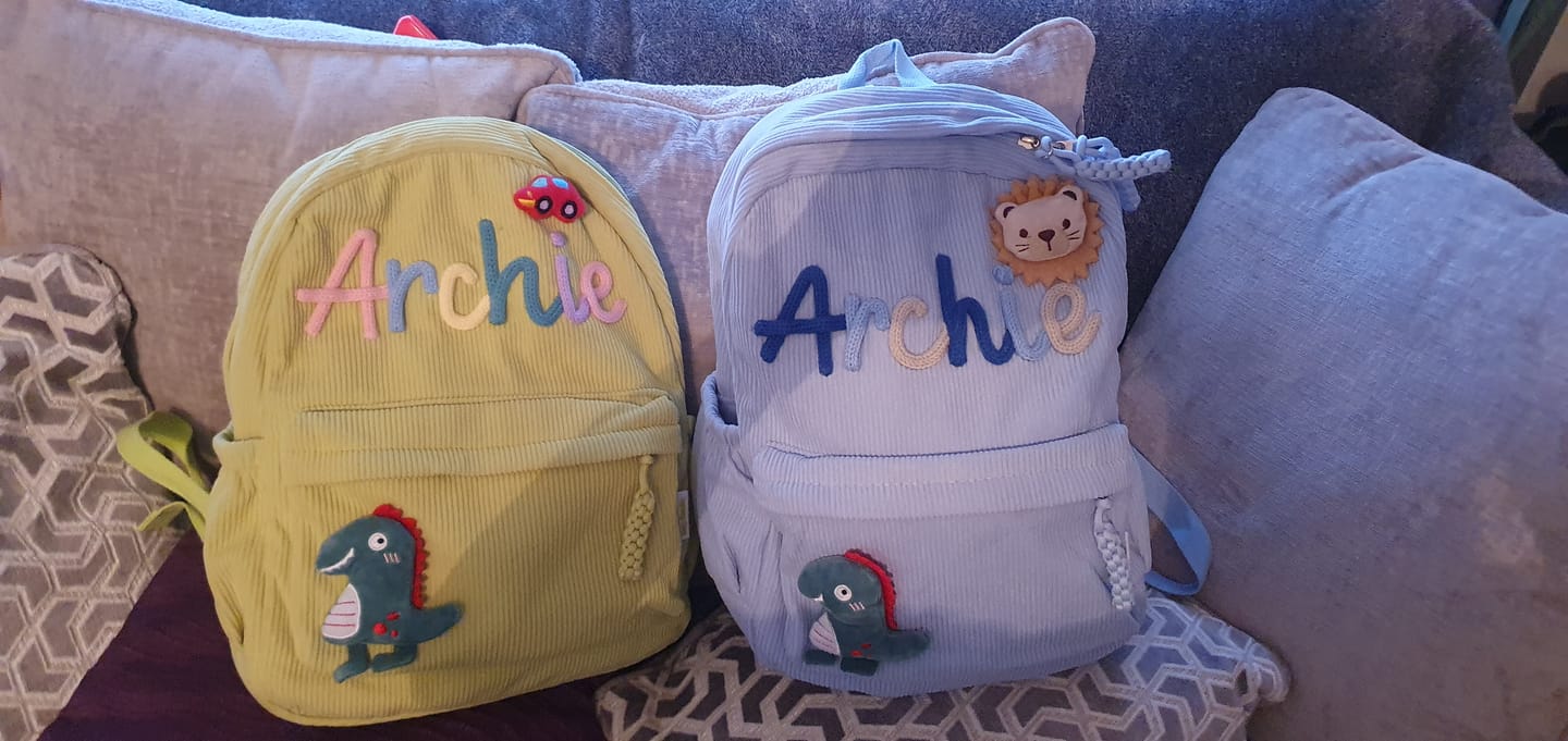 Customer photo review of K&C - Personalized Knitted Backpack