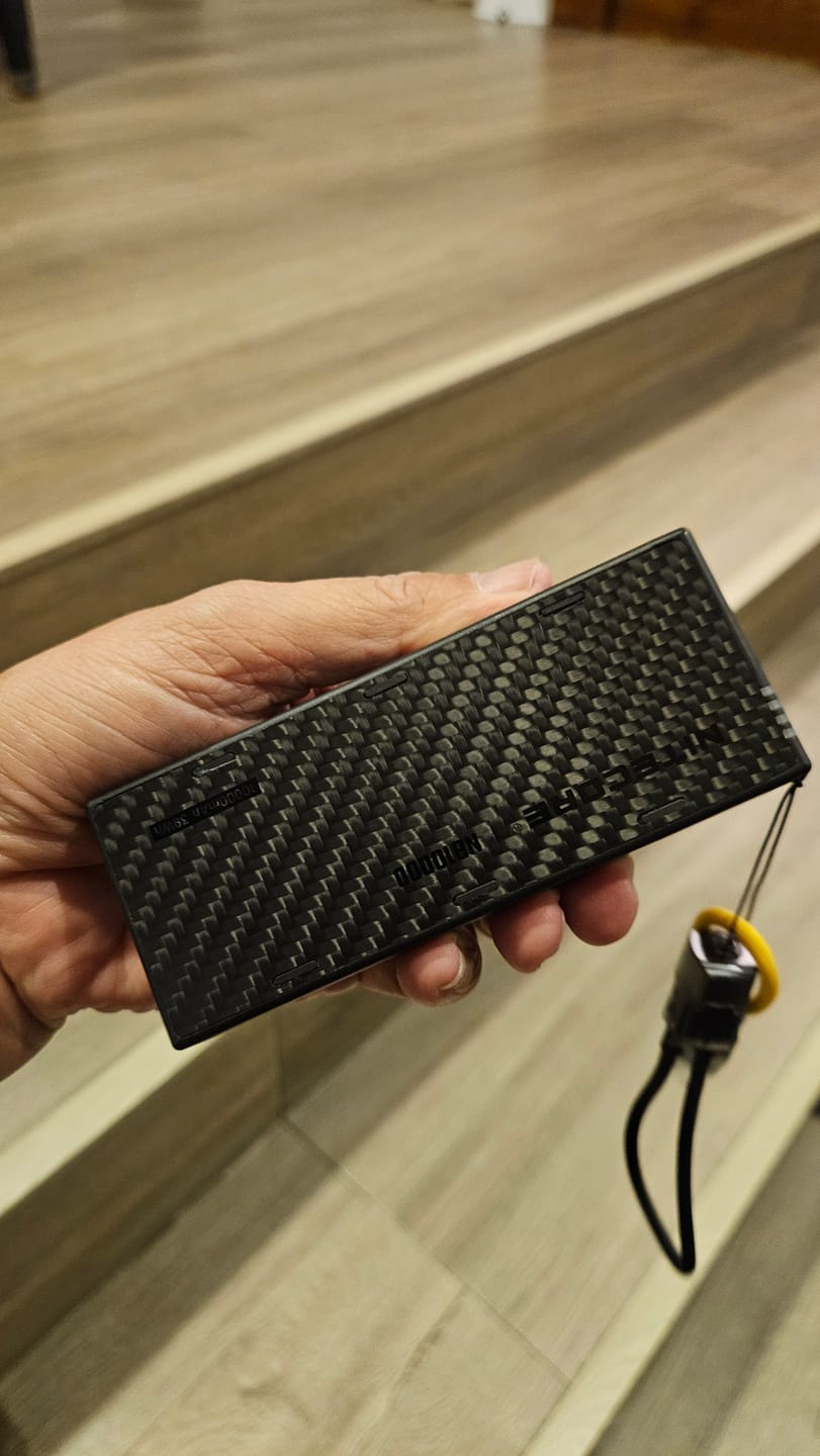 Customer photo review of NB10000 Carbon Fiber Energy Brick (10,000mAh 3A GEN4)
