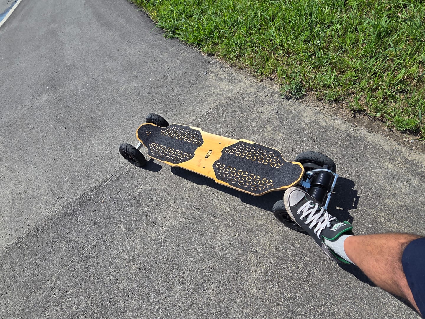 Customer photo review of Meepo Hurricane Bamboo Pro Kite