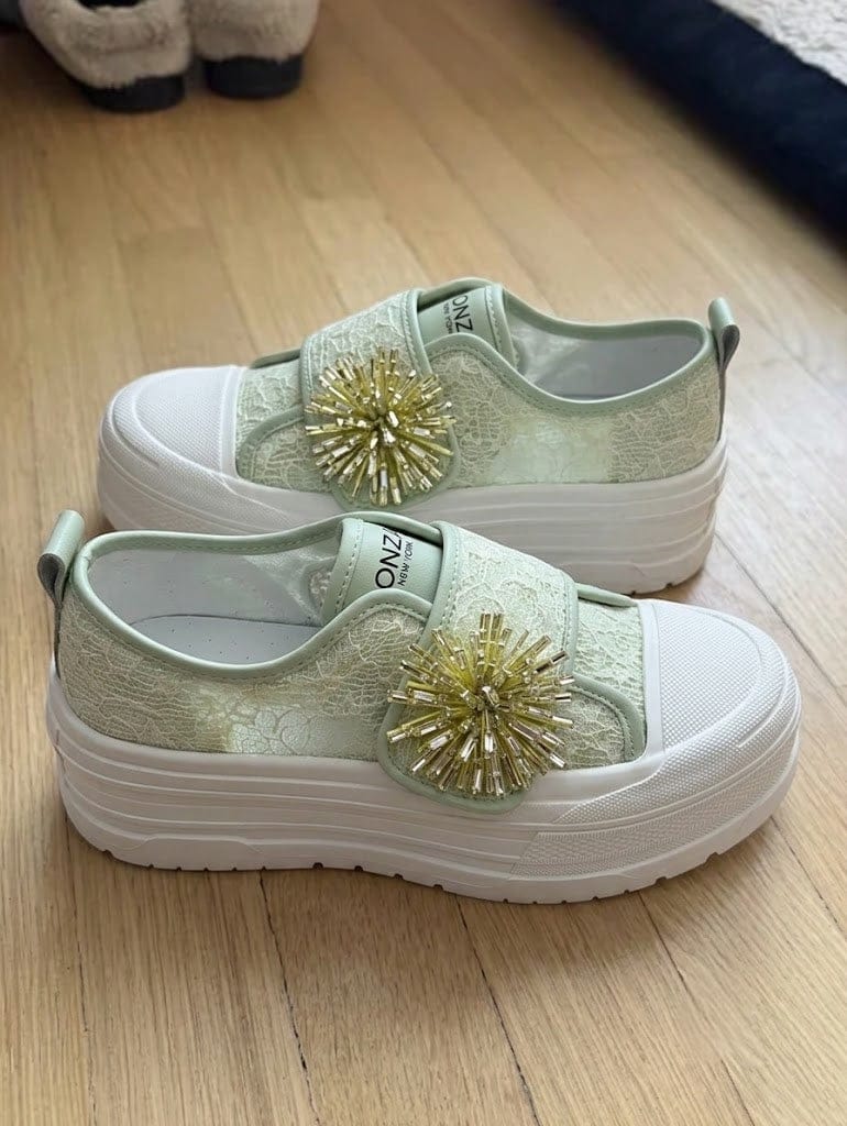 Customer photo review of Curla Green
