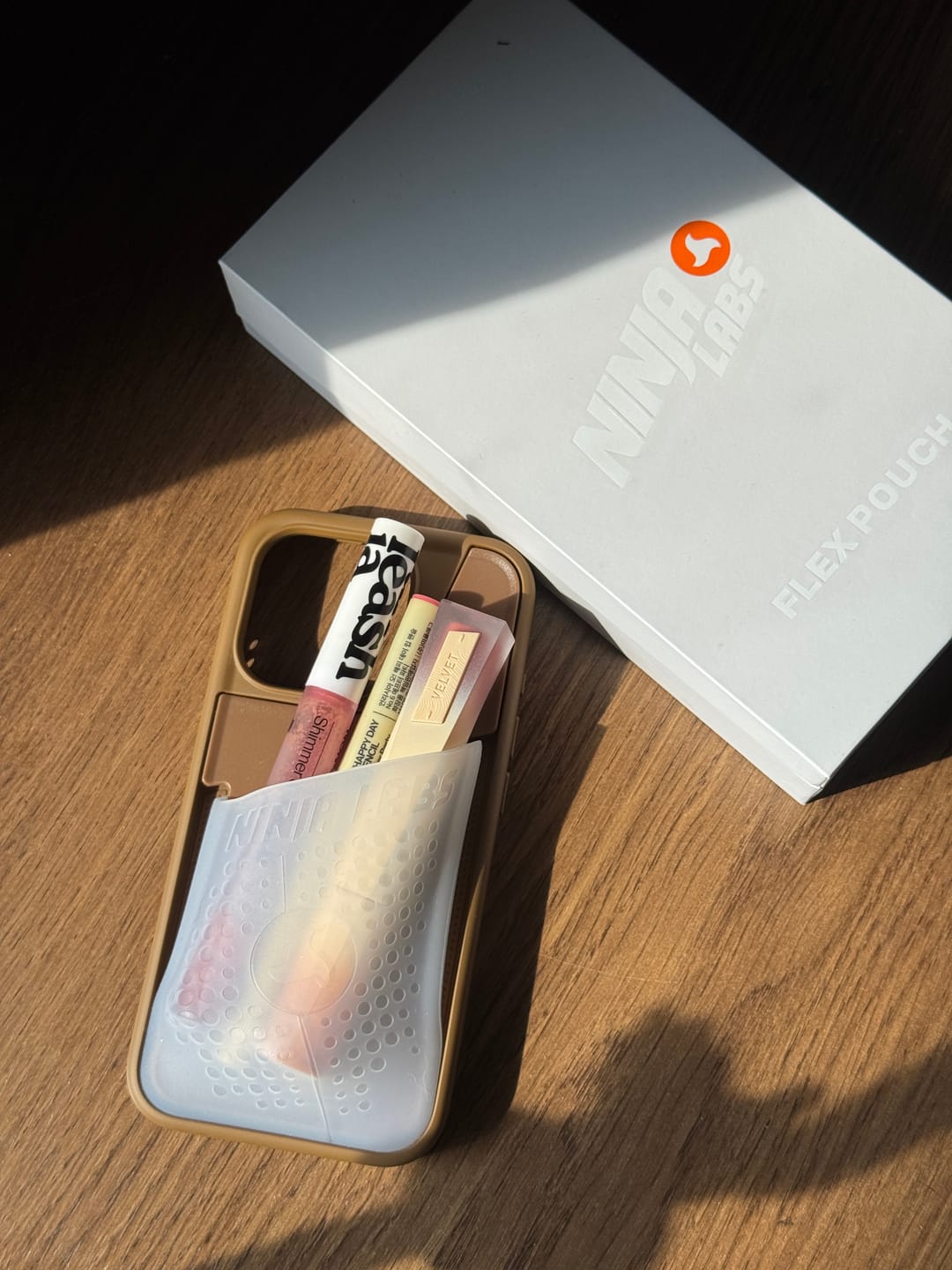 Customer photo review of Flex Pouch - iPhone 15