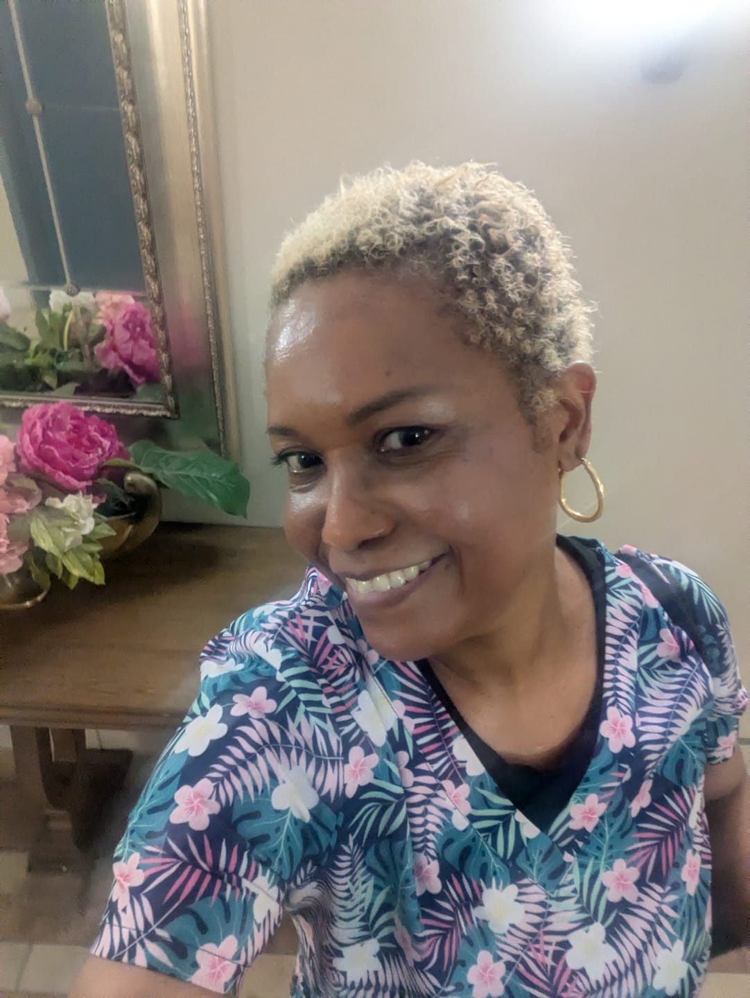 Customer photo review of Foundation