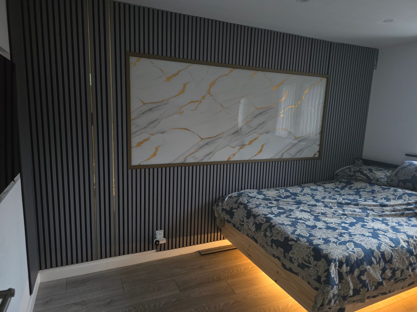 Customer photo review of Premium 3 Sided Wall Panels - 240cm x 60cm (Multiple Colours)