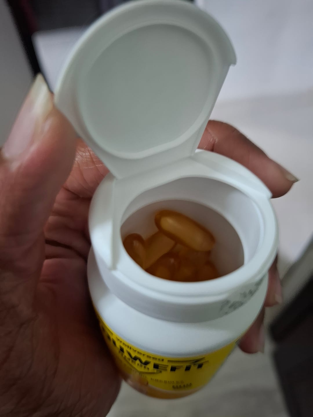 Customer photo review of YouWeFit Omega-3 Fish Oil (90 Capsules), 1250mg
