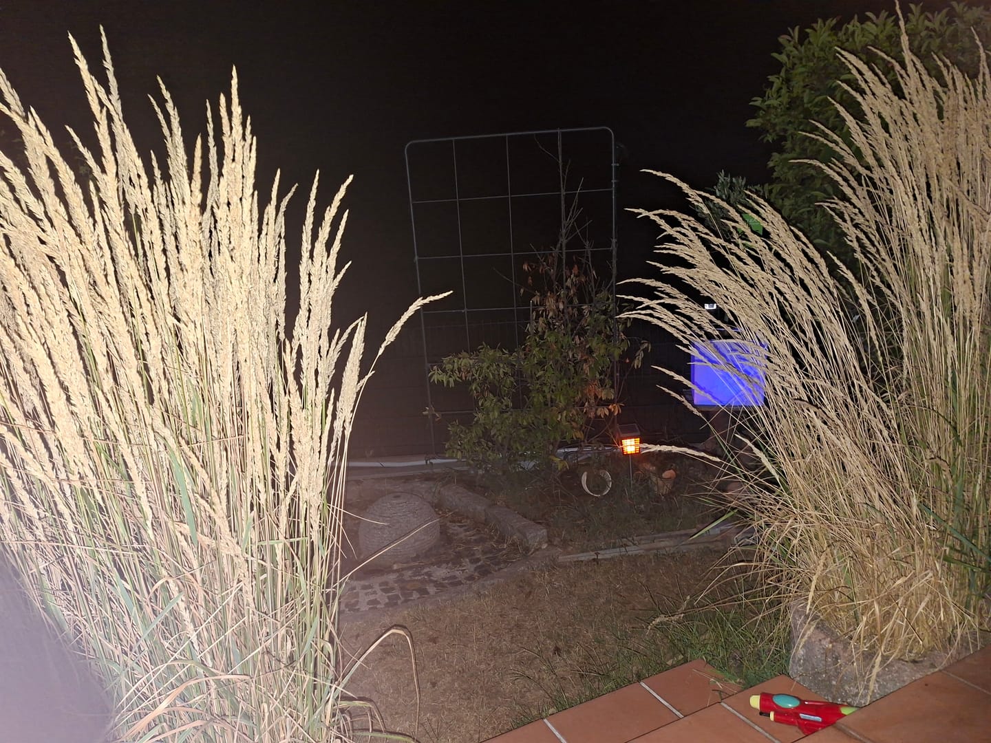 Customer photo review of 6040 Solar Zaunleuchte LED - 60X40mm