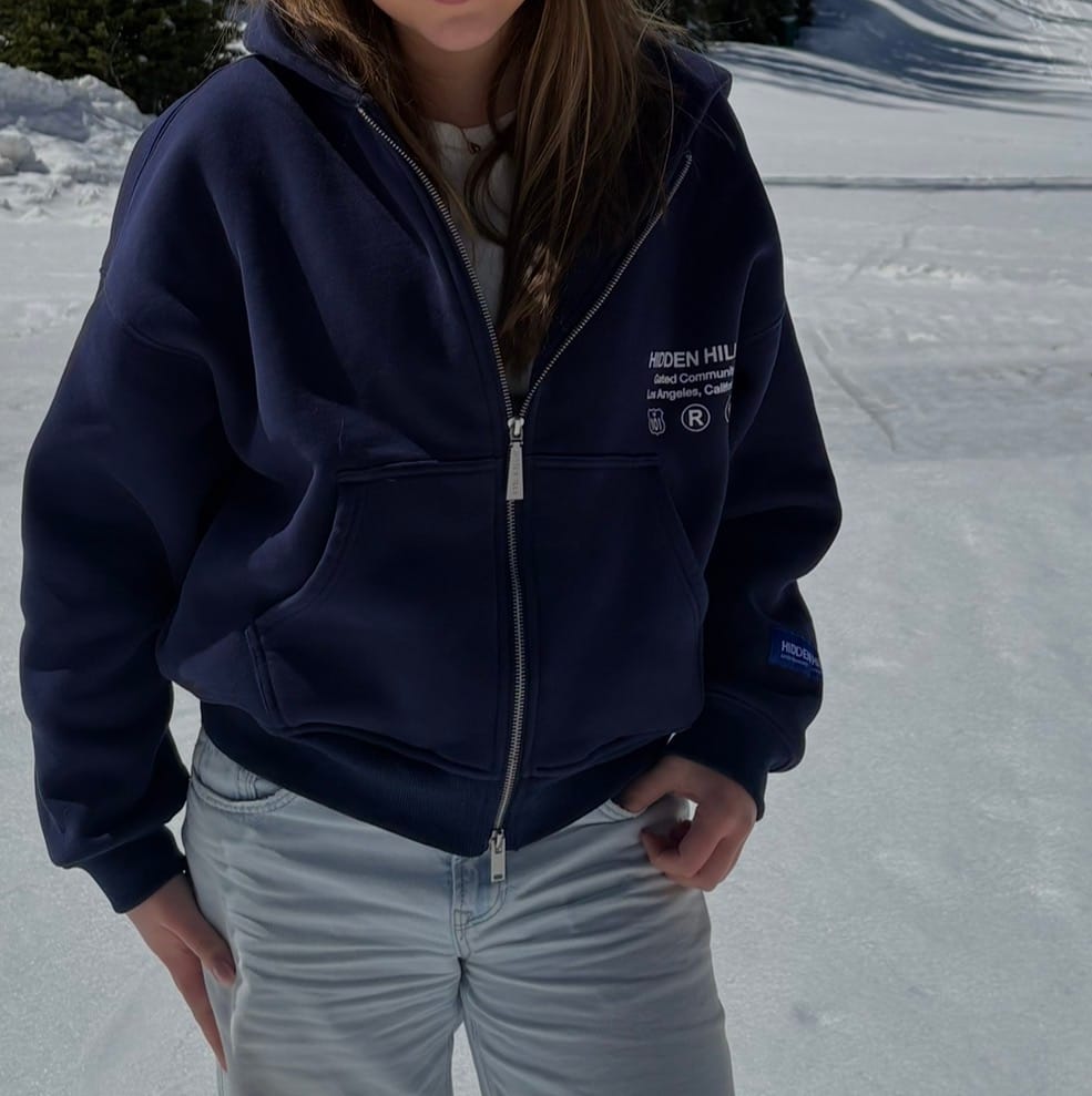 Customer photo review of LABEL ZIP HOODIE NAVY