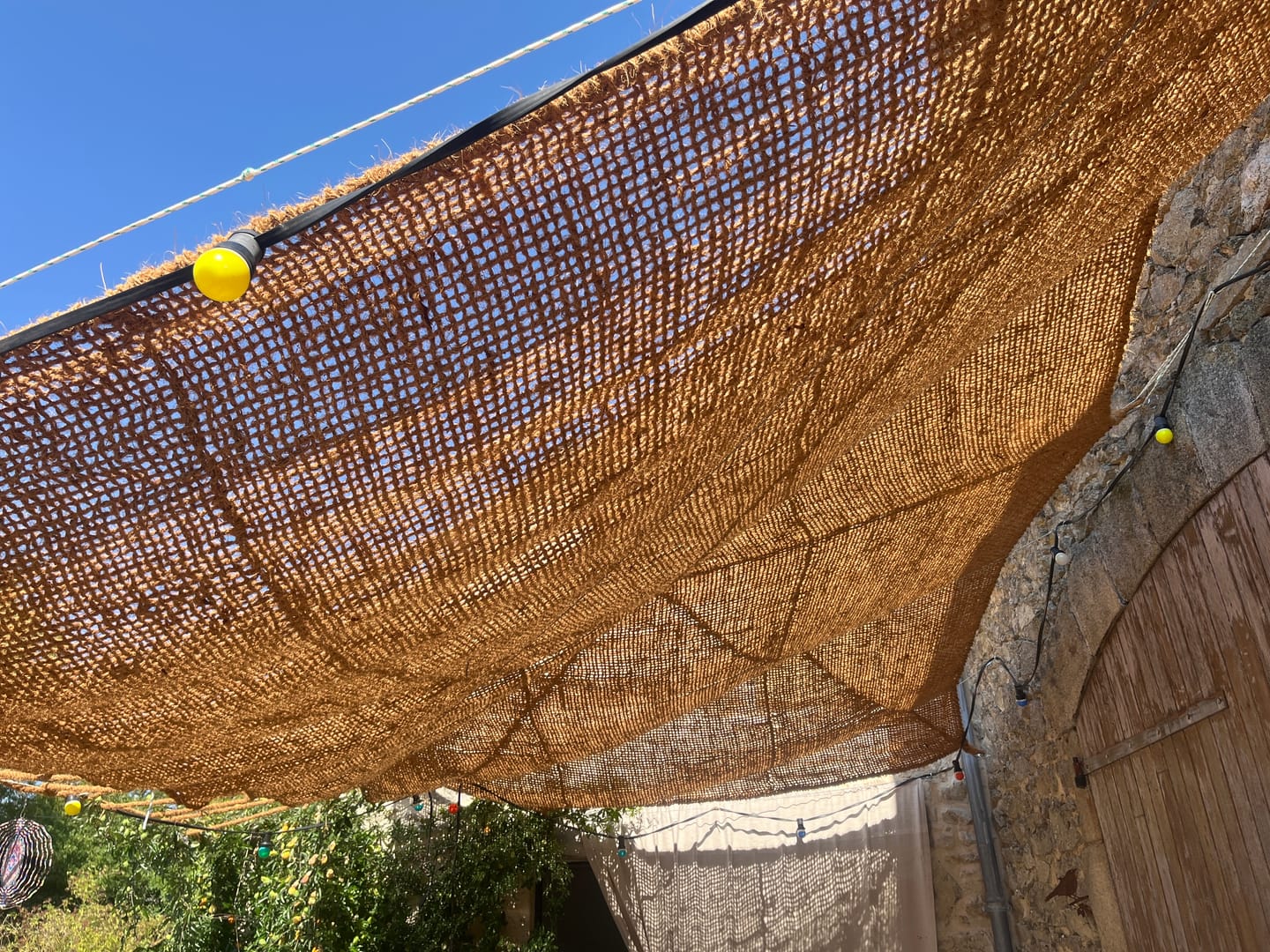 Customer photo review of Voile d'ombrage en fibre de coco