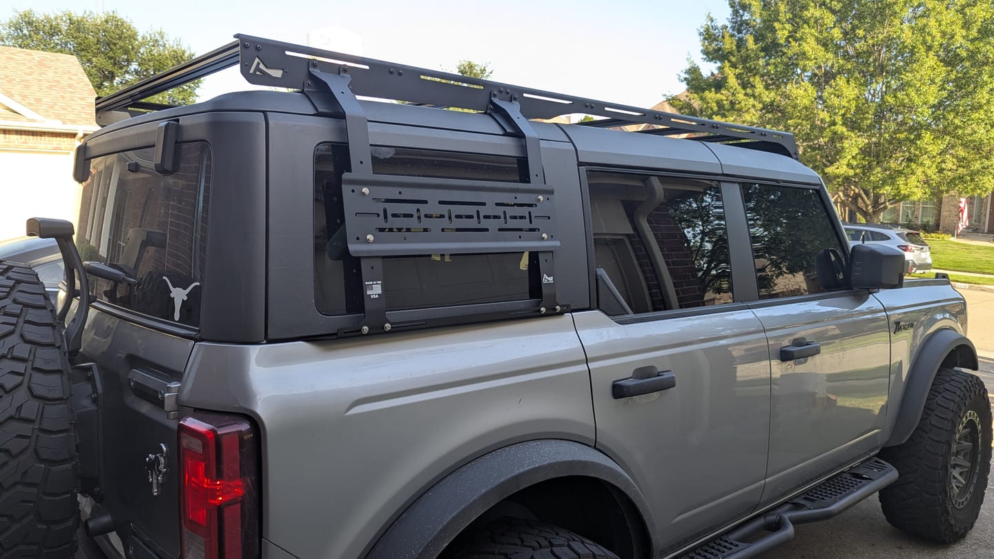 Customer photo review of Modular Roof Rack For The Ford Bronco 4-Door (2021-Current)