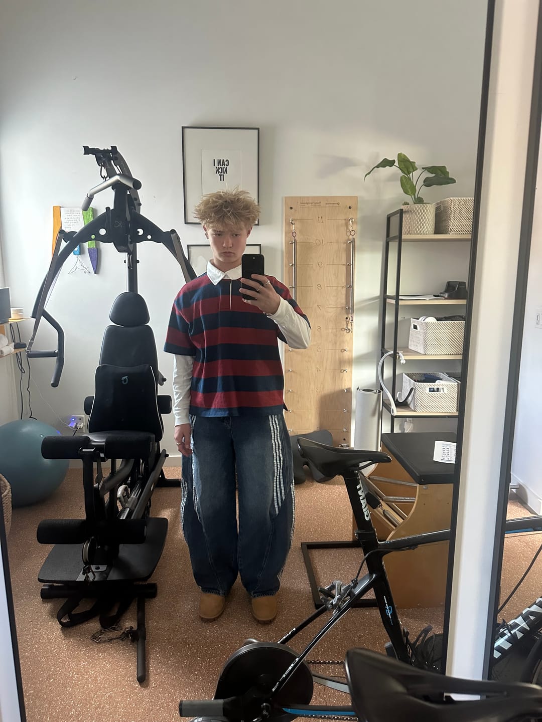 Customer photo review of Contrast Side Stripe Denim Barrel Jeans - 2504