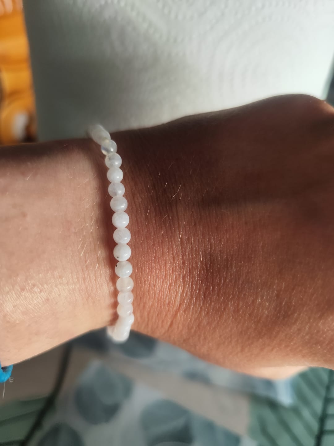 Customer photo review of Pulsera Piedra Luna | 4mm | Feminidad - Magnetismo