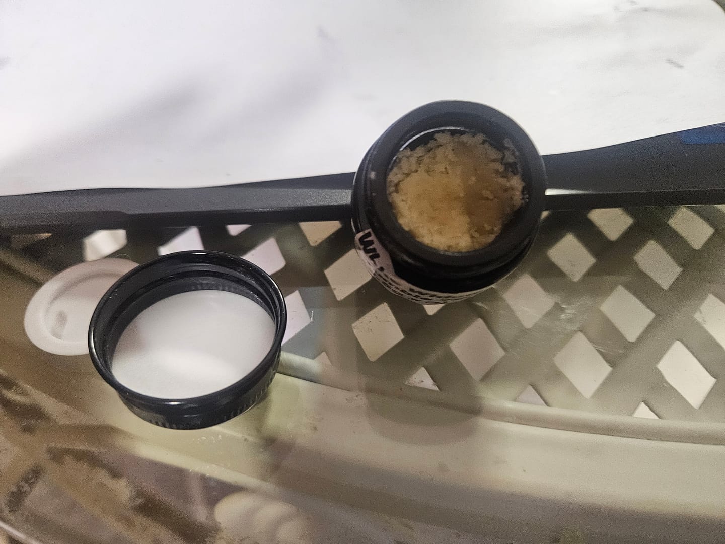 Customer photo review of Legendary Crumble White Widow 3.5G (BOGO)