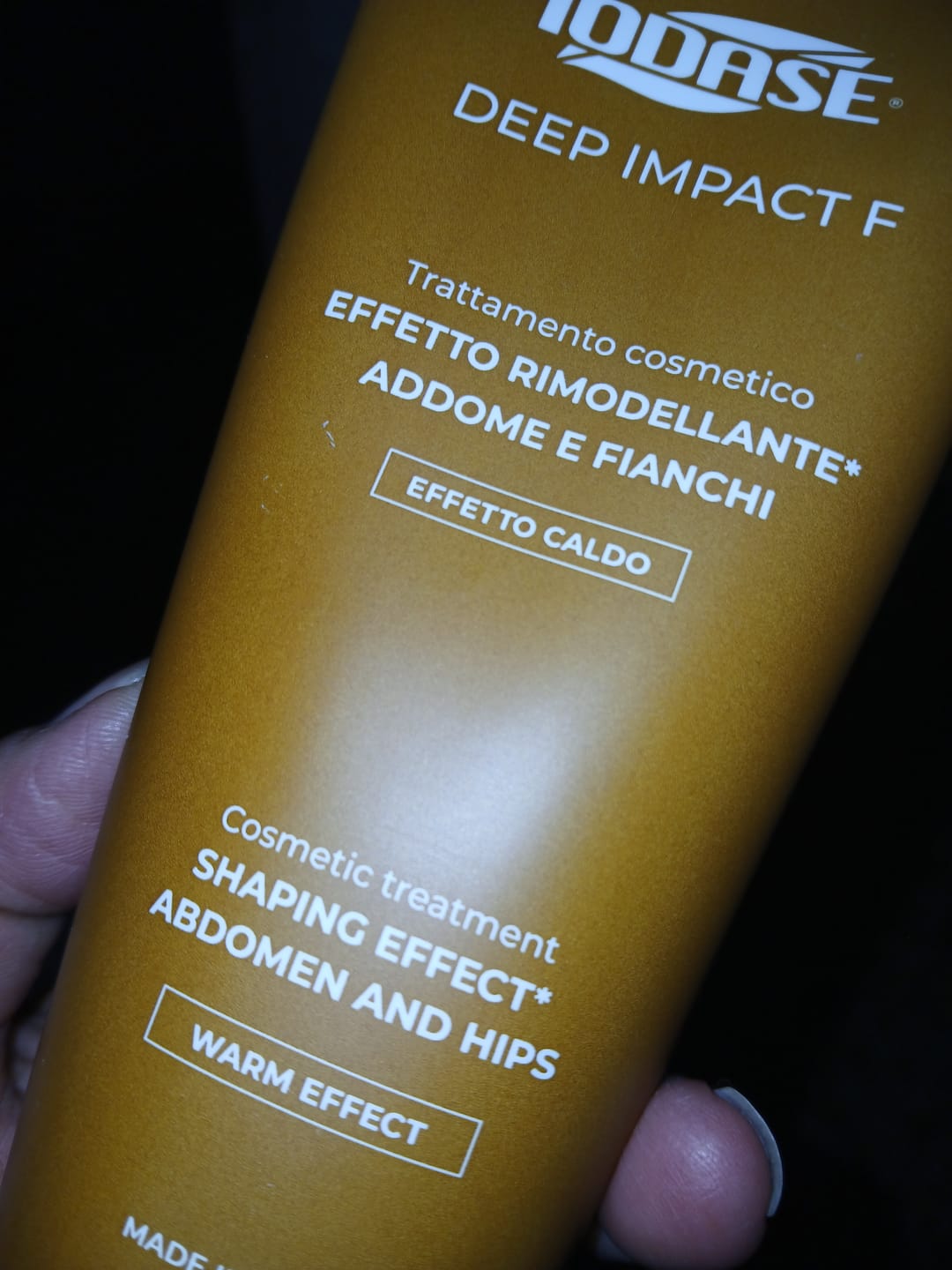 Customer photo review of Crema rimodellante addome e fianchi