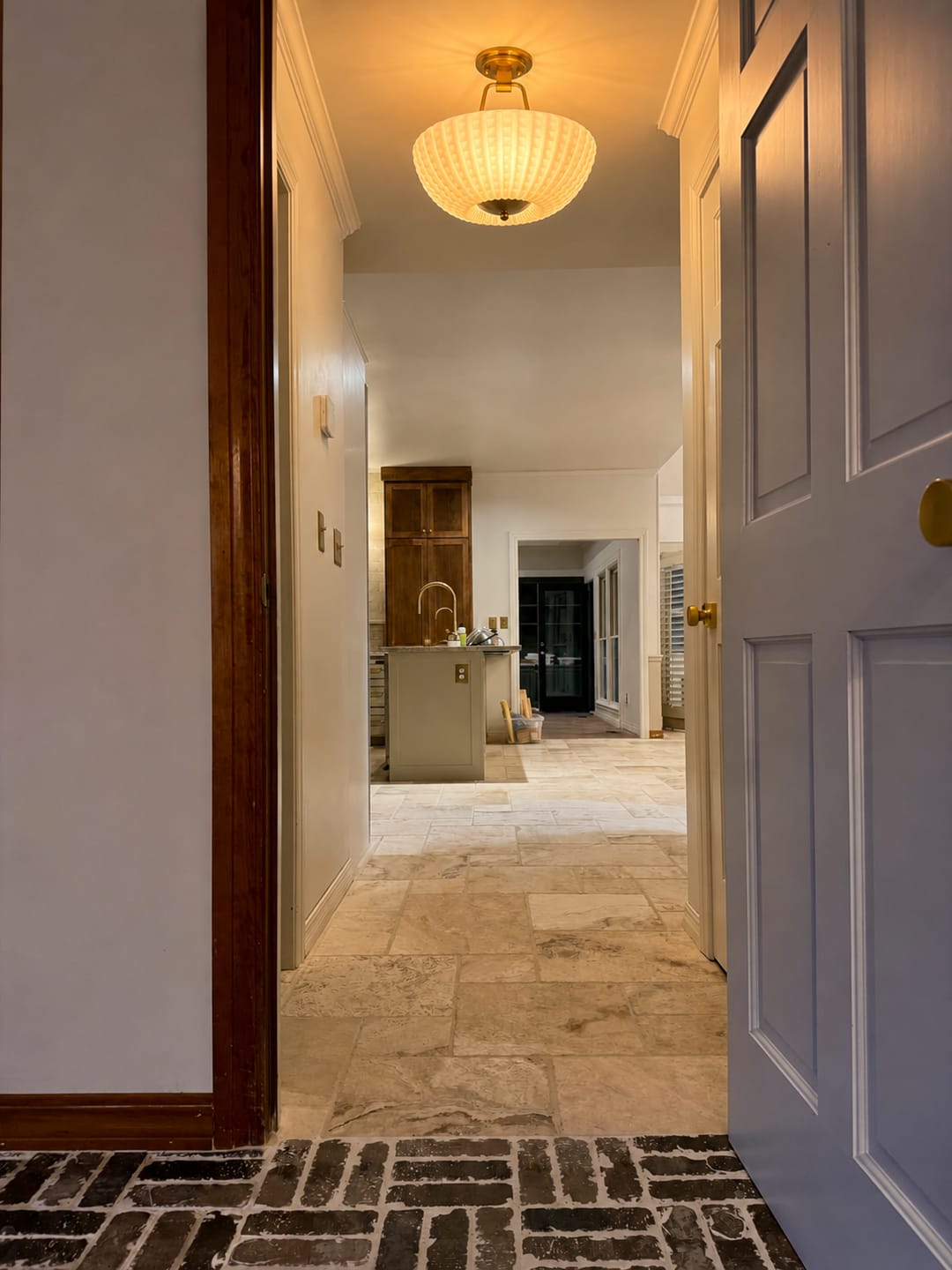 Customer photo review of 3-Light Plaid Scalloped Shell Glass Semi-flush Mount