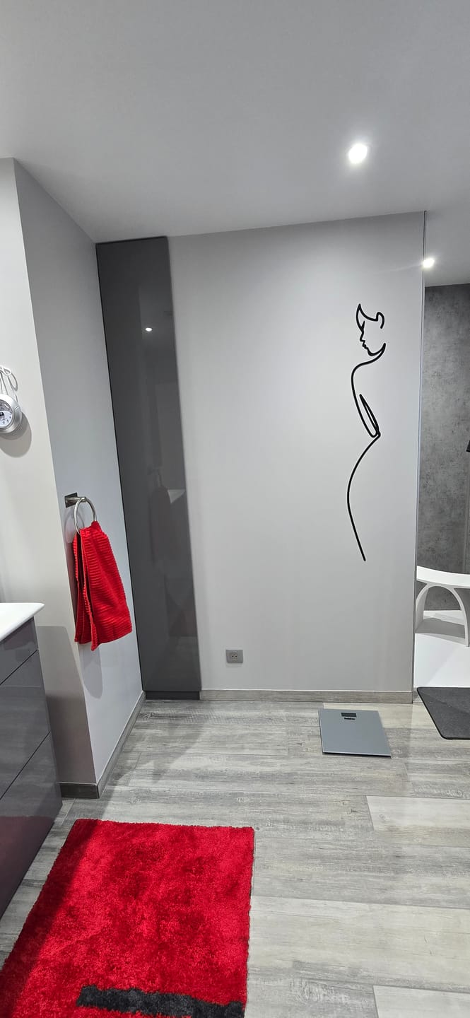 Customer photo review of Décoration Murale en Métal - Élégance minimaliste