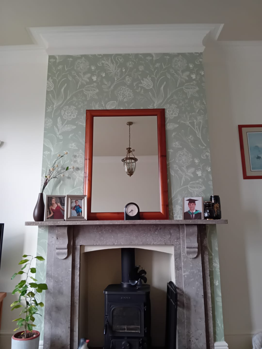 Customer photo review of Priscilla - Botanical Floral Plants Wallpaper