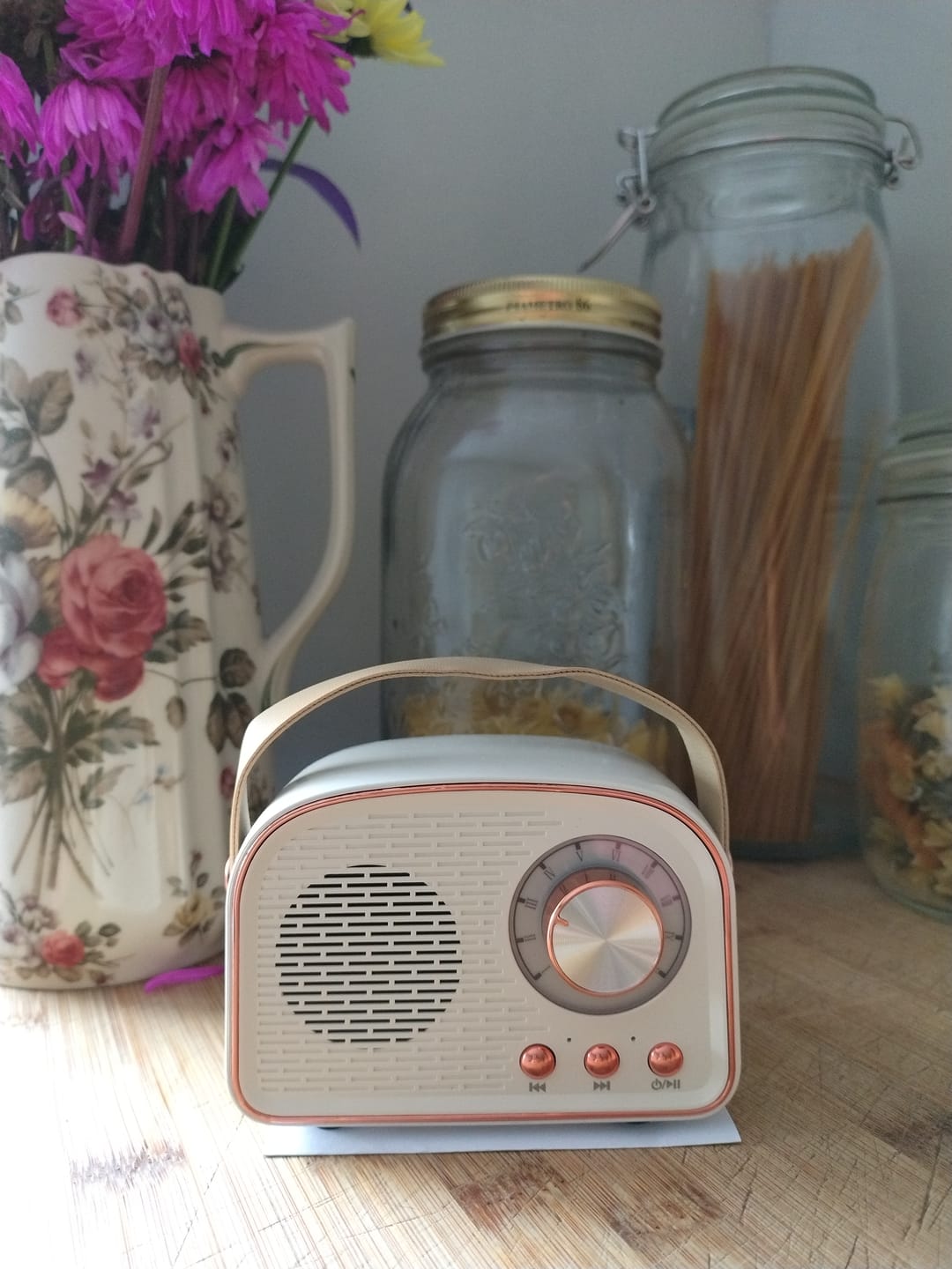 Customer photo review of Vintage Bluetooth Lautsprecher mit FM-Radio – RetroVibe