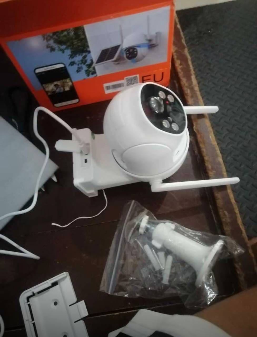 Customer photo review of 4G CCTV 2K HD 360° - Single & Dual Lens | No WiFi, No Power Needed | LIFETIME FREE 4G DATA INCLUDED