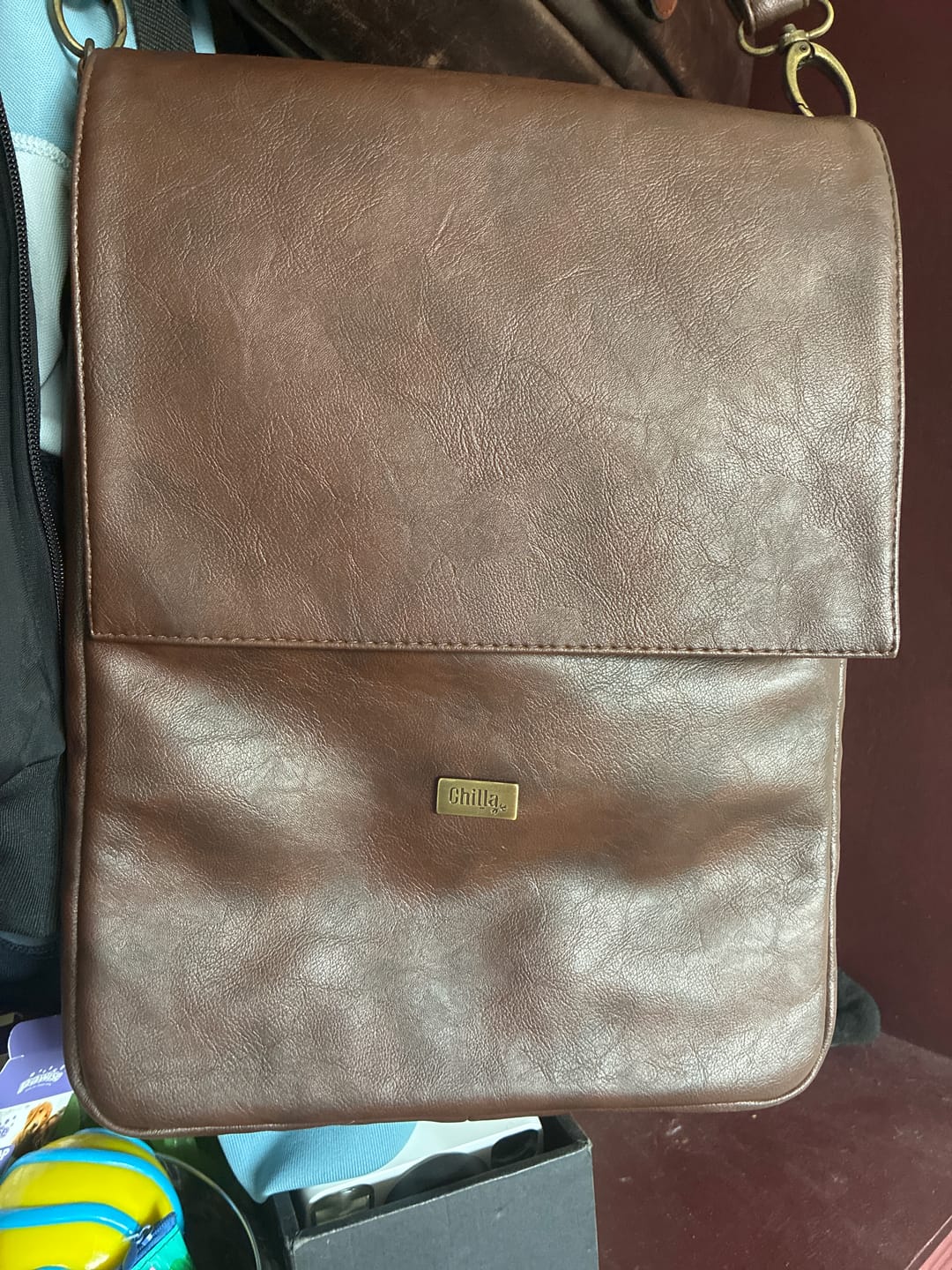 Customer photo review of קייס ללפטופ חום רטרו עם רצועה נשלפת