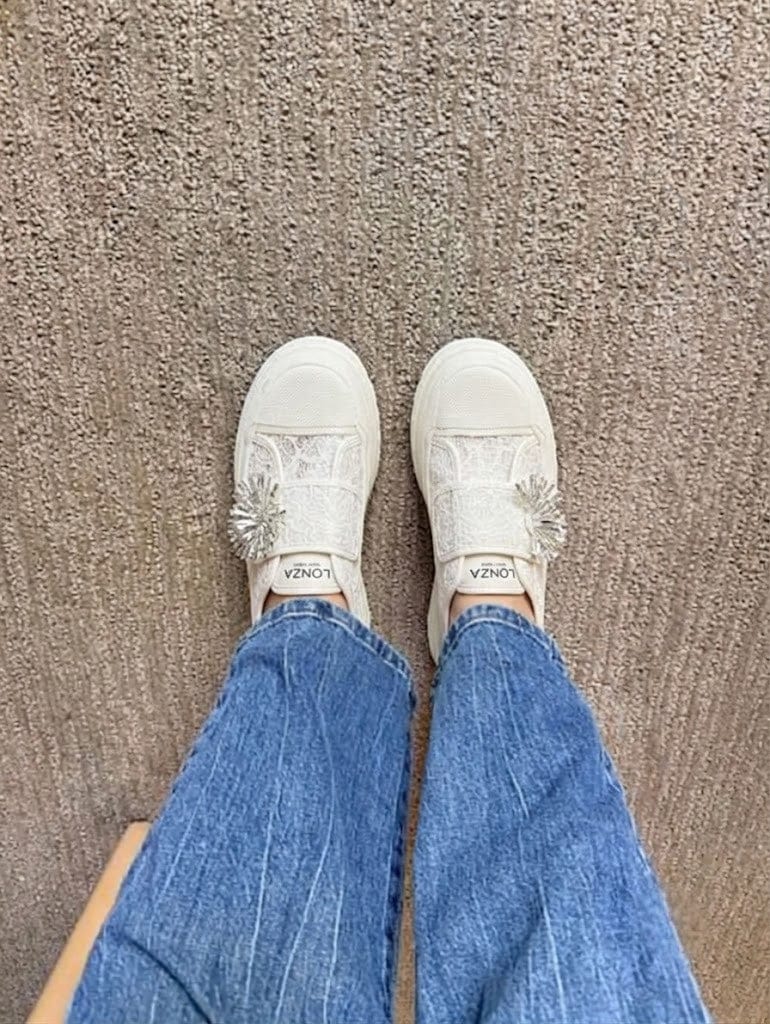 Customer photo review of Curla White