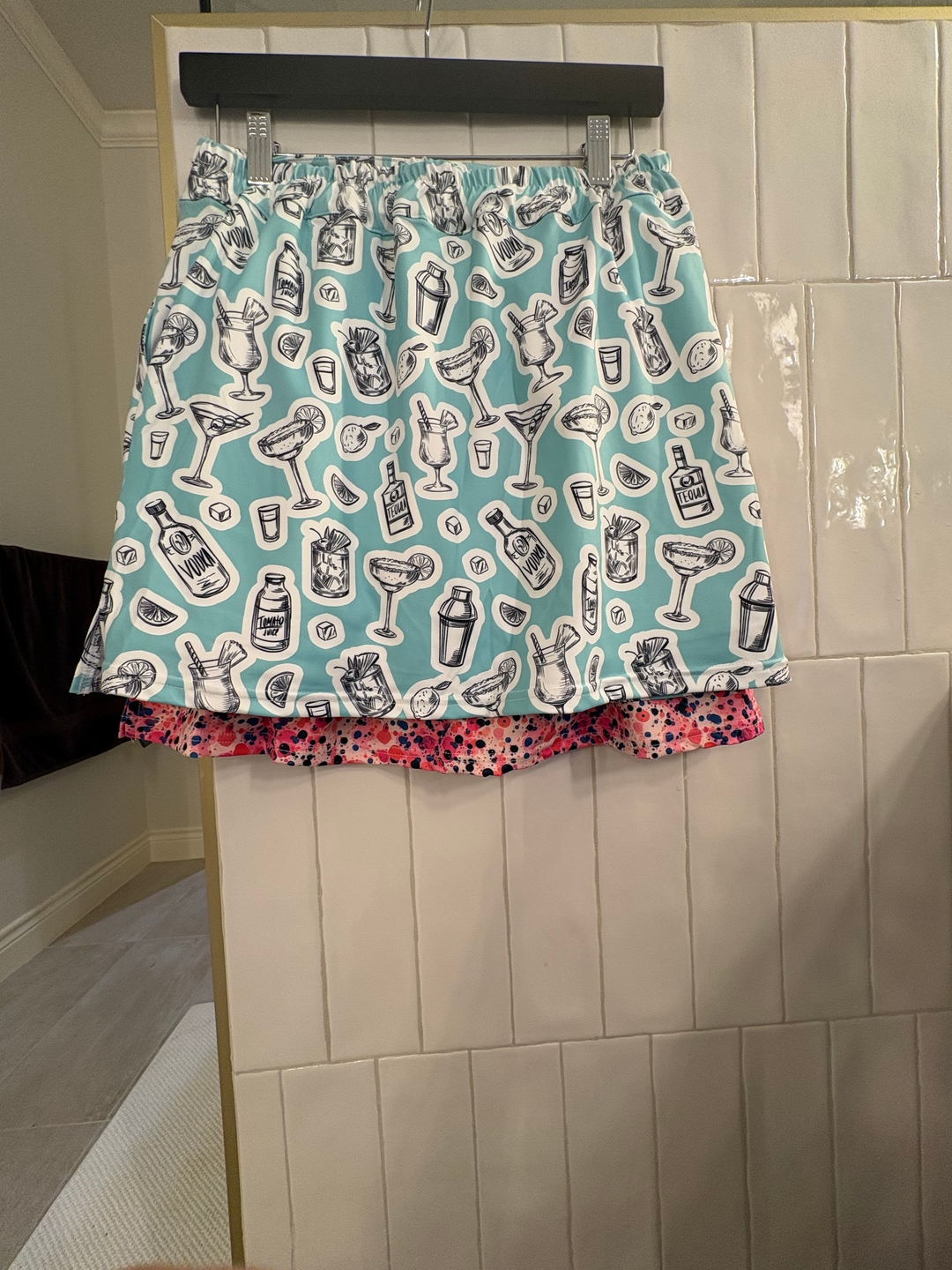 Women's Fuchsia Fusion Golf Skirts Inner Shorts Pocket golf outfit inspiration from Golf Gentry