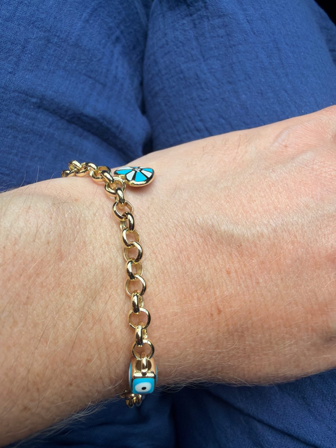 Customer photo review of Armband VIP Charm Nazar Turquoise -14K vergoldet