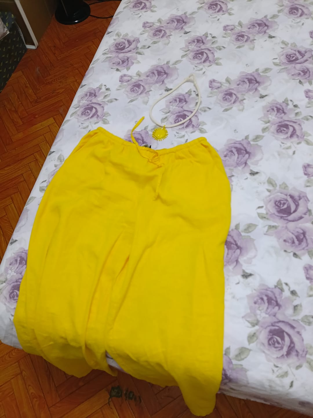Customer photo review of CIONDOLO SOLE GIALLO