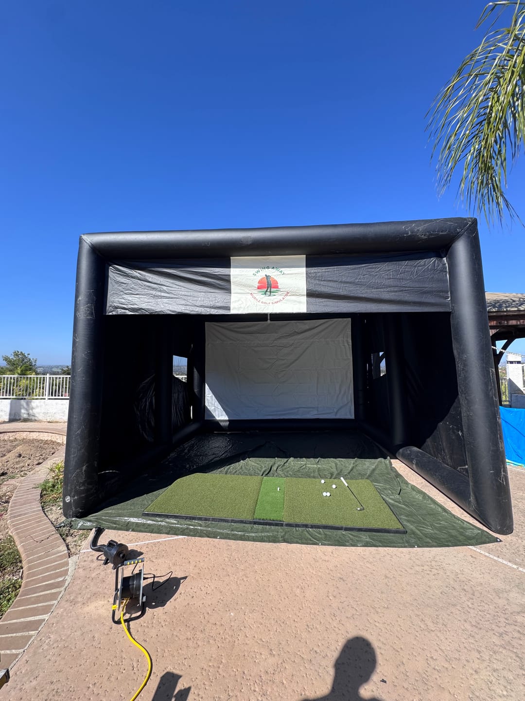 Customer photo review of Luxury Mobile Inflatable Golf Enclosure Practice Simulator Cage Tent Golf Simulator Projection Screen