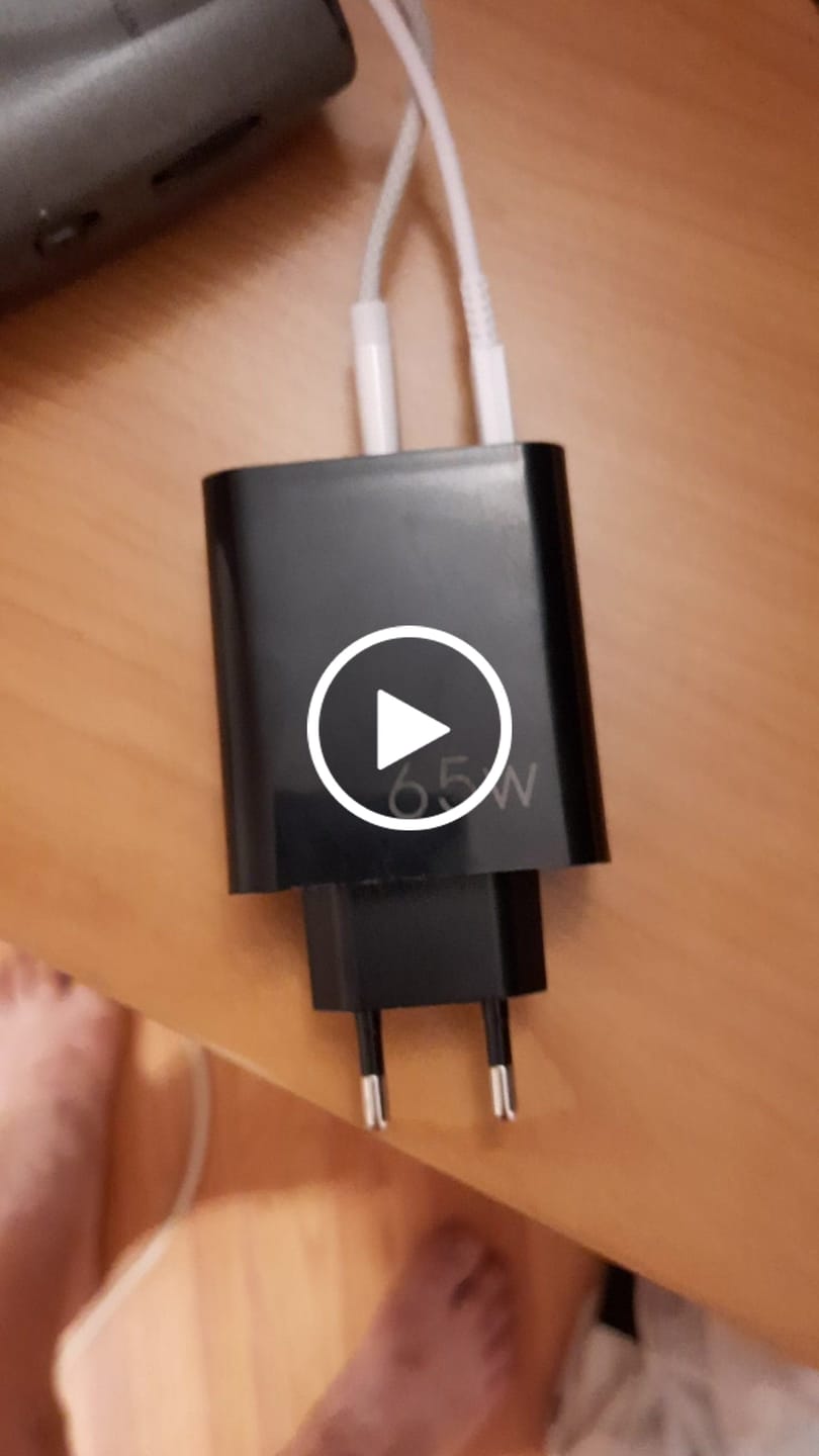 Customer video review of Incarcator Retea, 65W, 5 Porturi, 3 x USB, 2 x Type-C, Negru